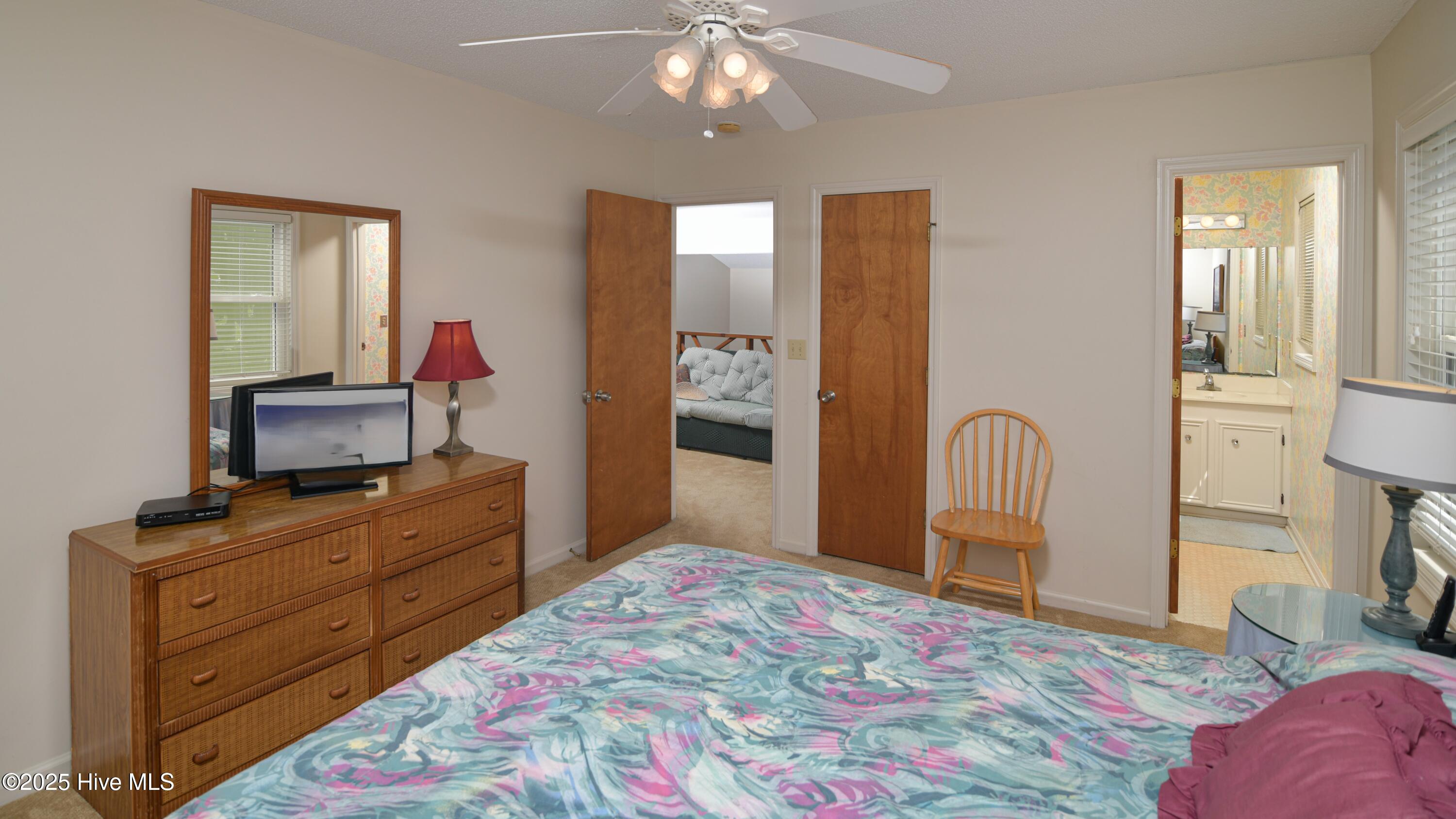 100551160 | Photo 18