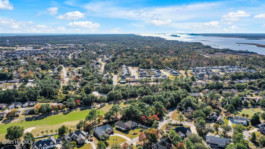 100541437 | Photo 53