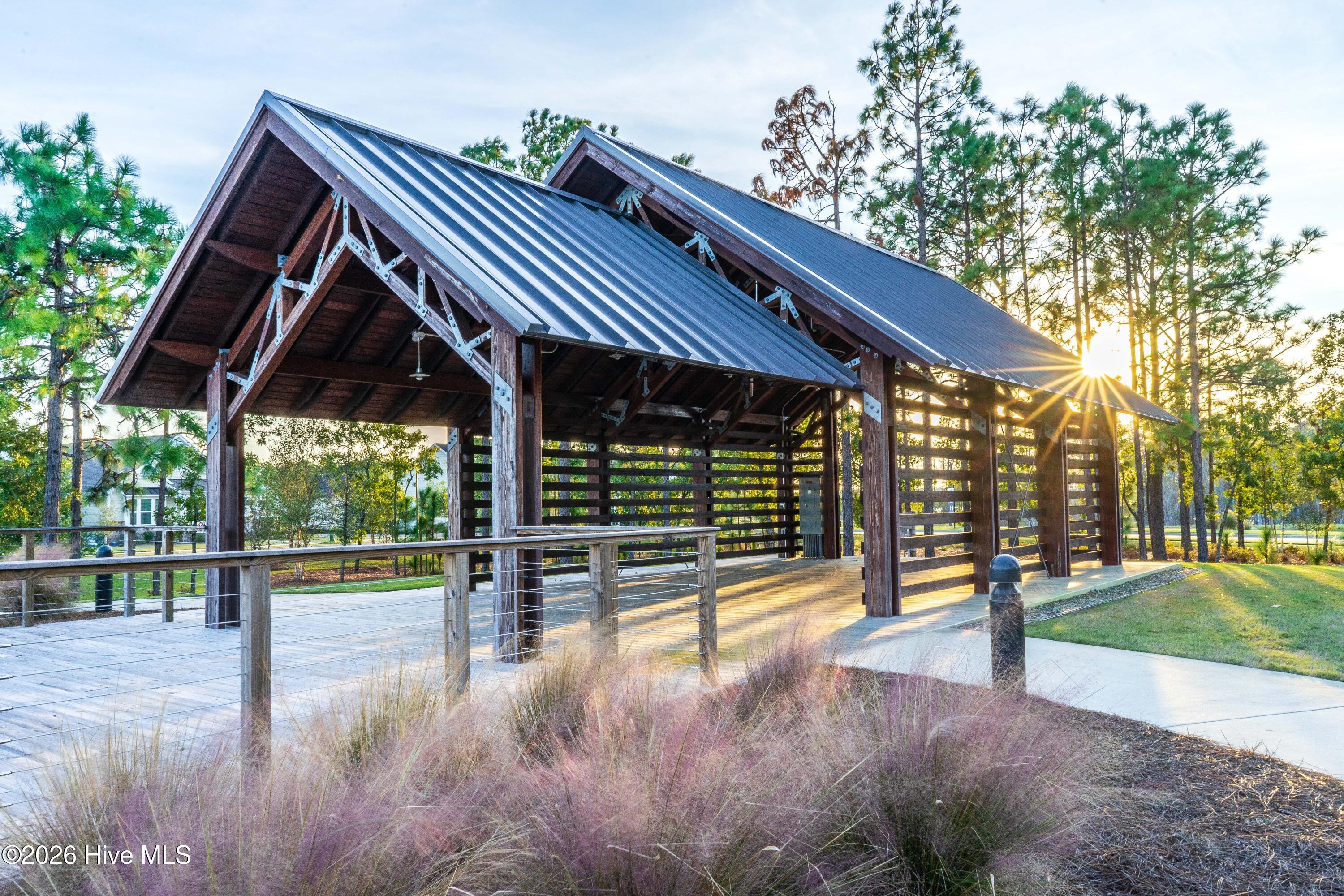 100567666 | Photo 54