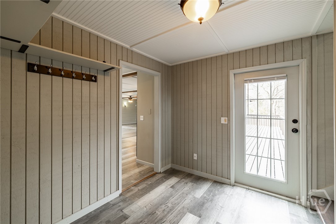 65 Lexington Carlton Road