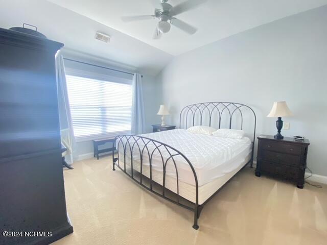 100569387 | Photo 21