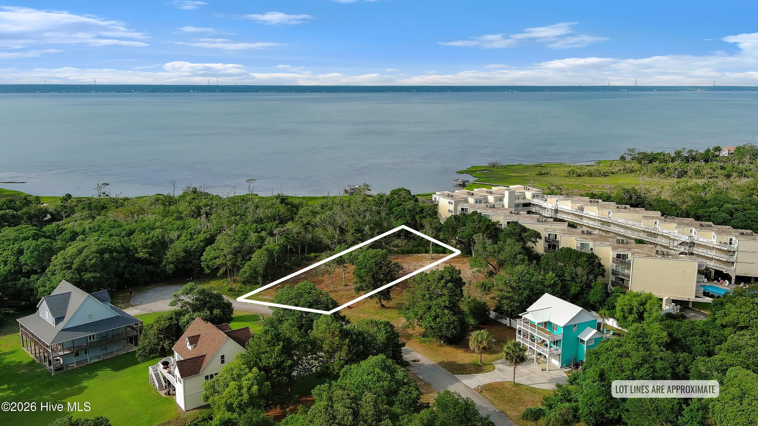 112 Sandpiper Lane,Indian Beach