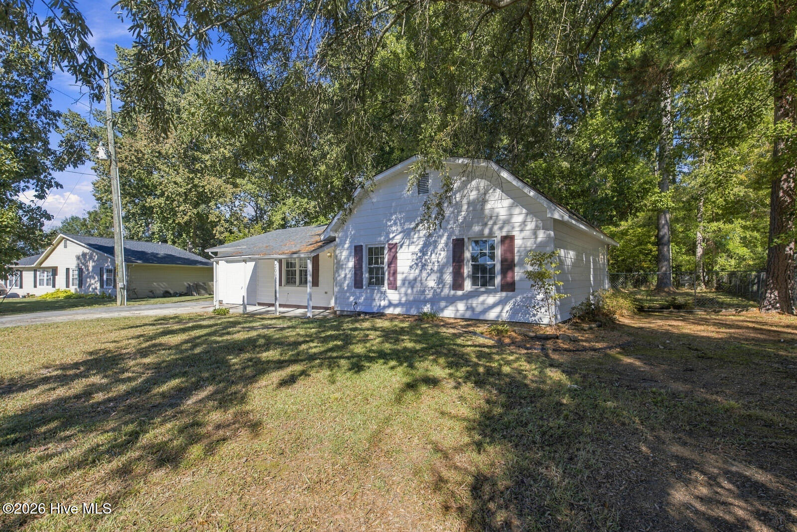 Photo 1 of Single family home for sale at 309 Kenwood Dr, Jacksonville, NC 28540 | MLS# 100613249 | Listing updated on 2026-10-29