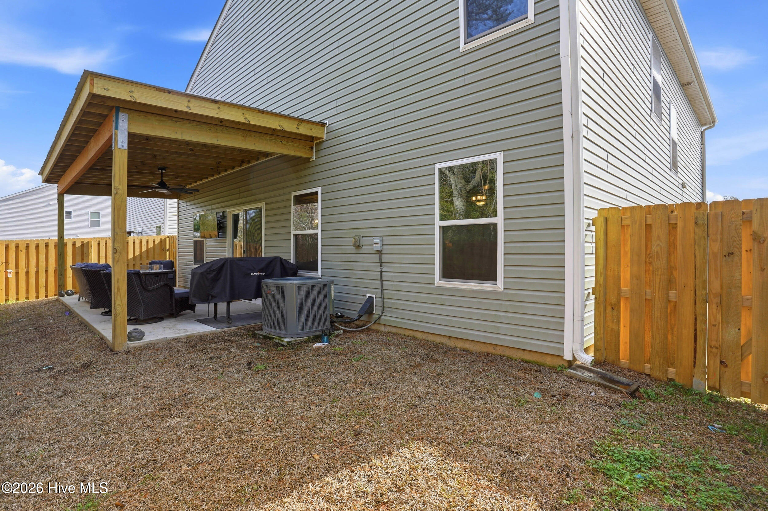 100556513 | Photo 40