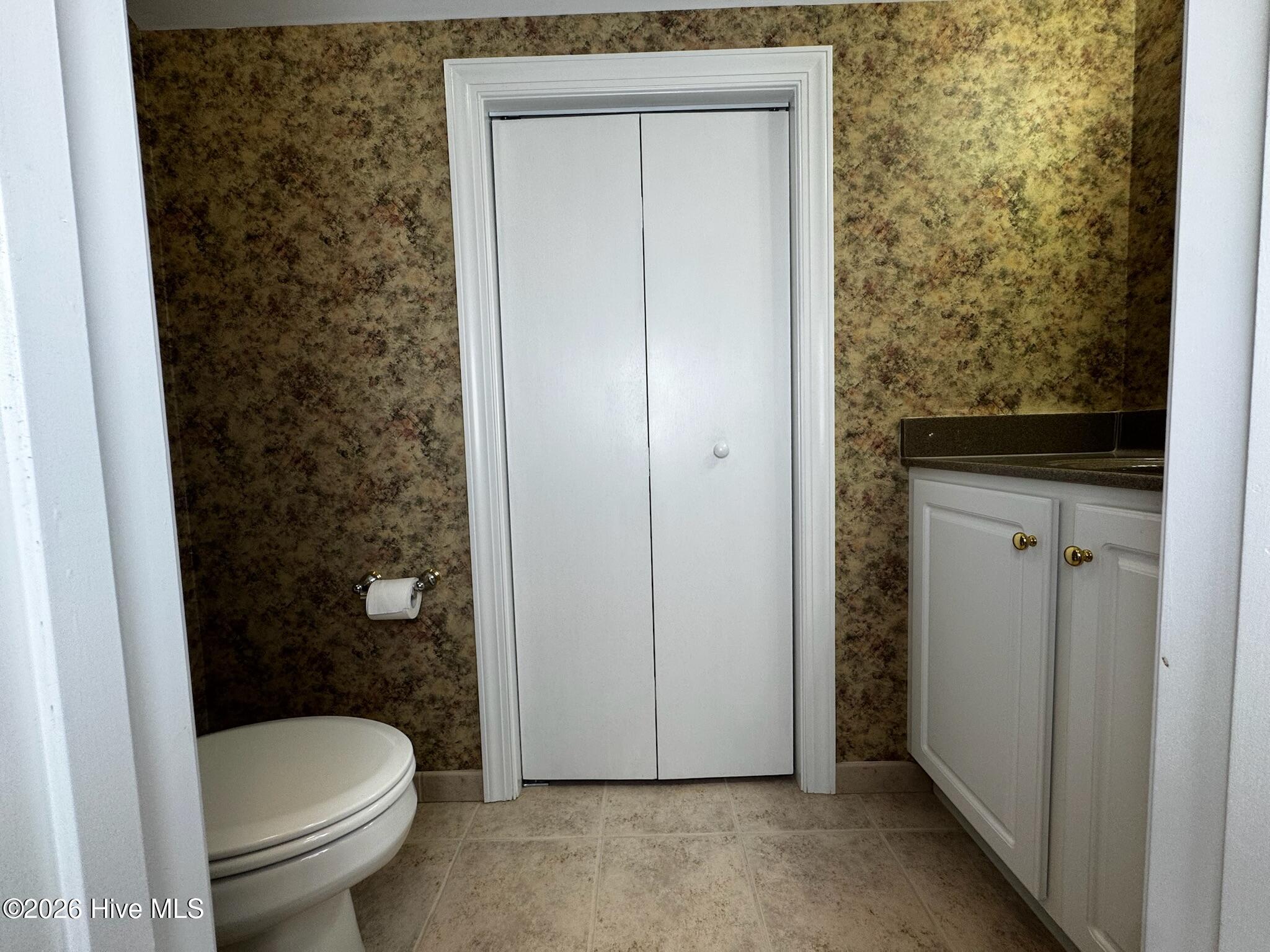 100558874 | Photo 37