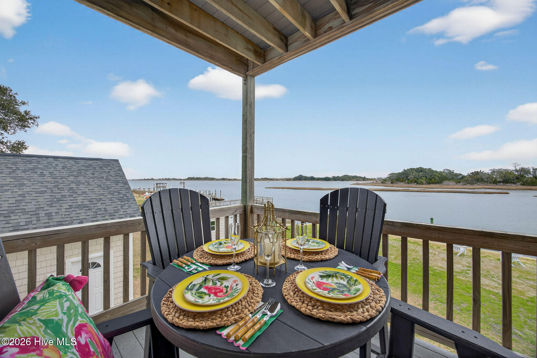 100558611 | Photo 39