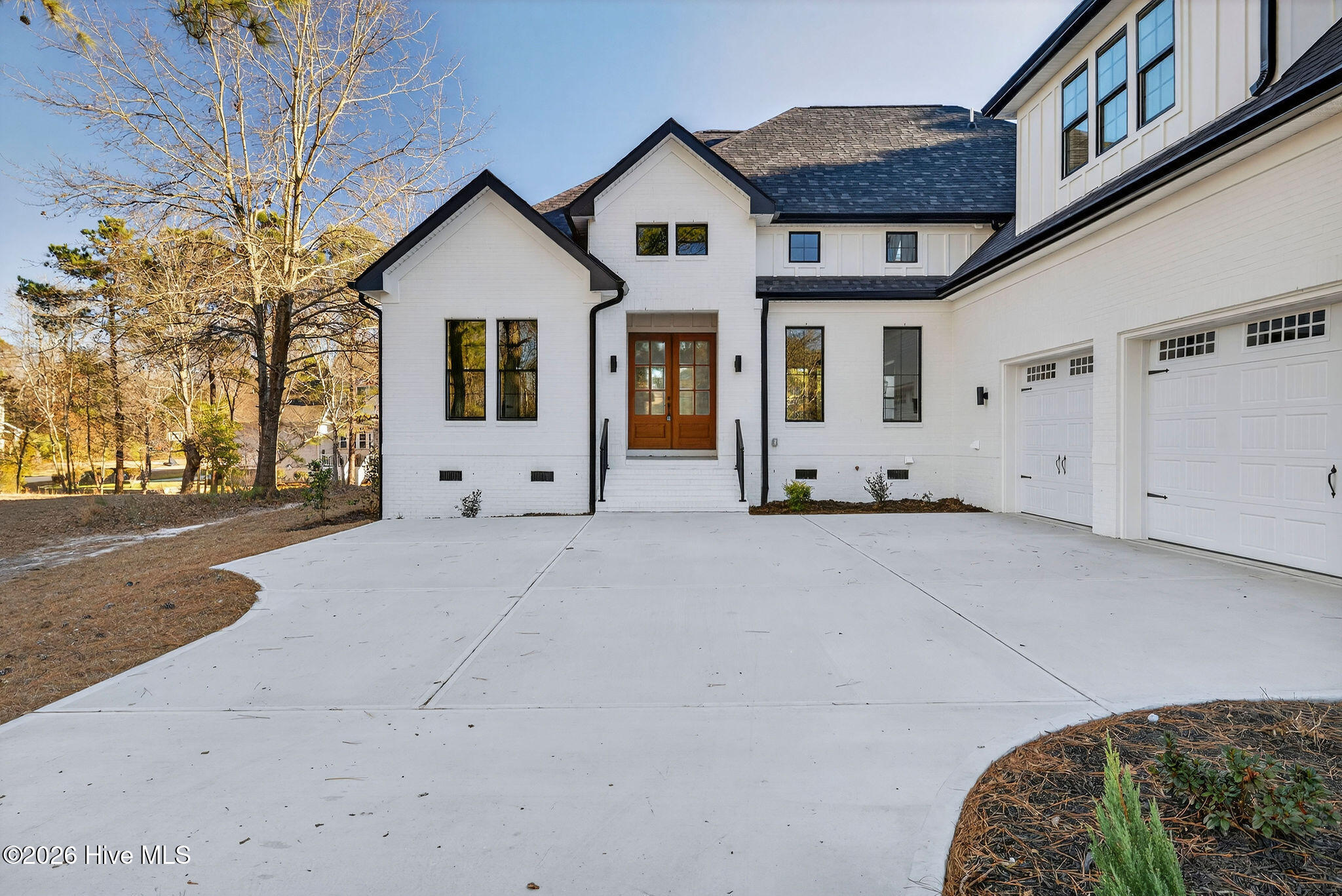 100548792 | Photo 10