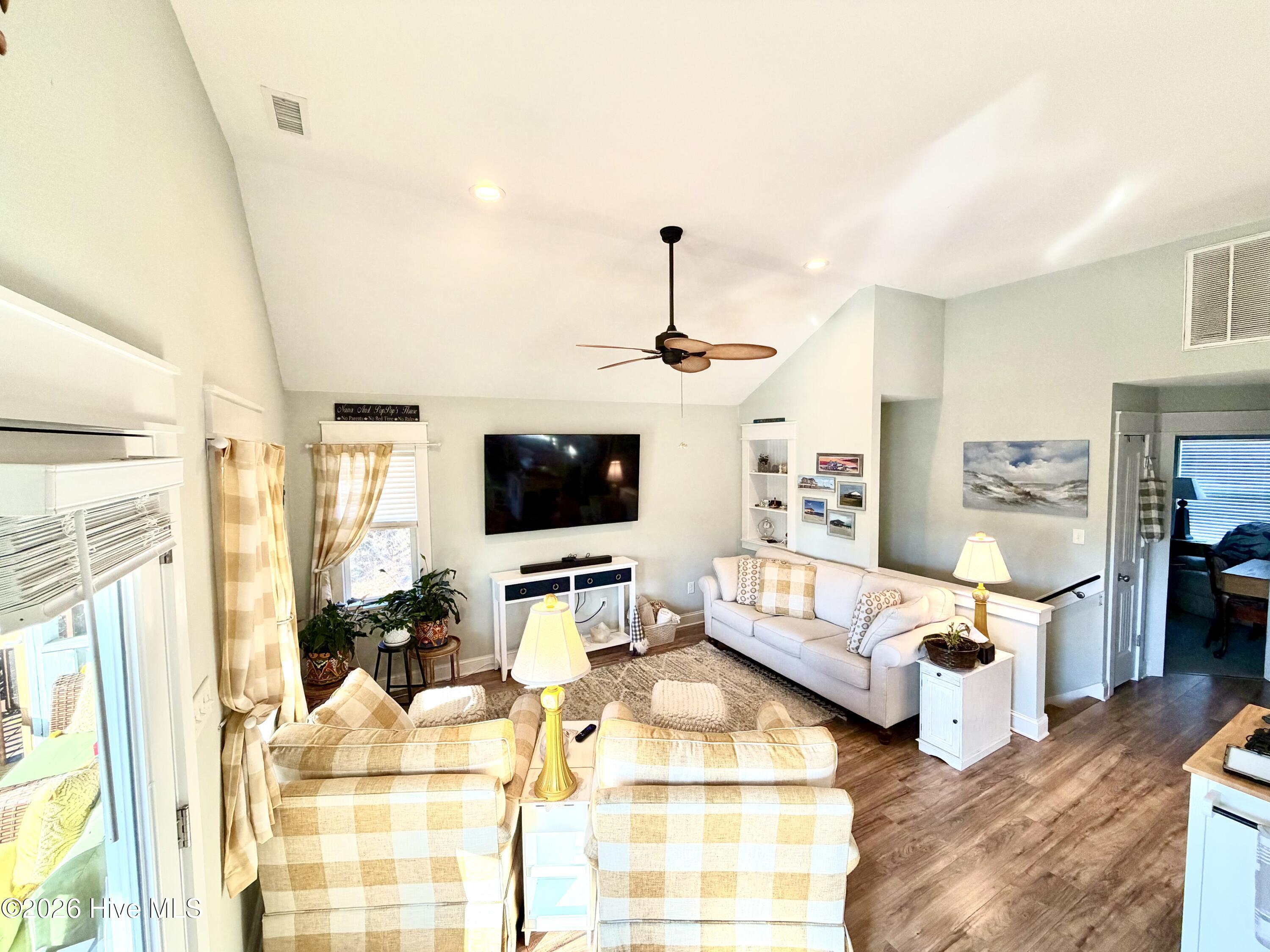 Homes for sale in Kill Devil Hills, NC | 904 Colington Dr, Kill Devil Hills, NC 27948 | MLS# 100549793