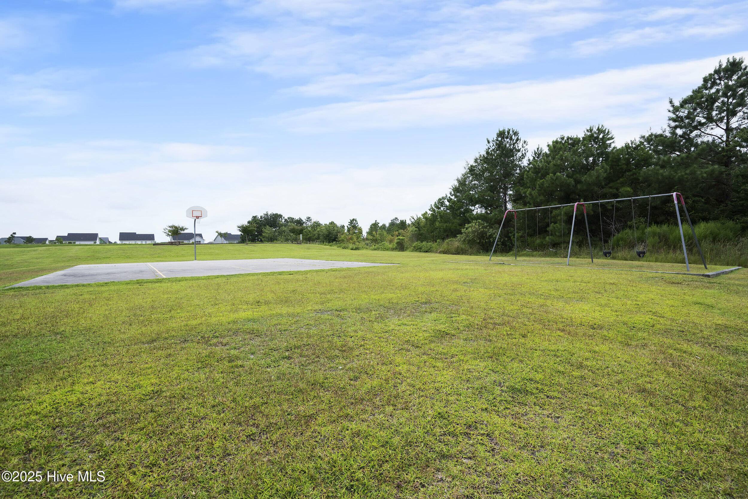 100564628 | Photo 57