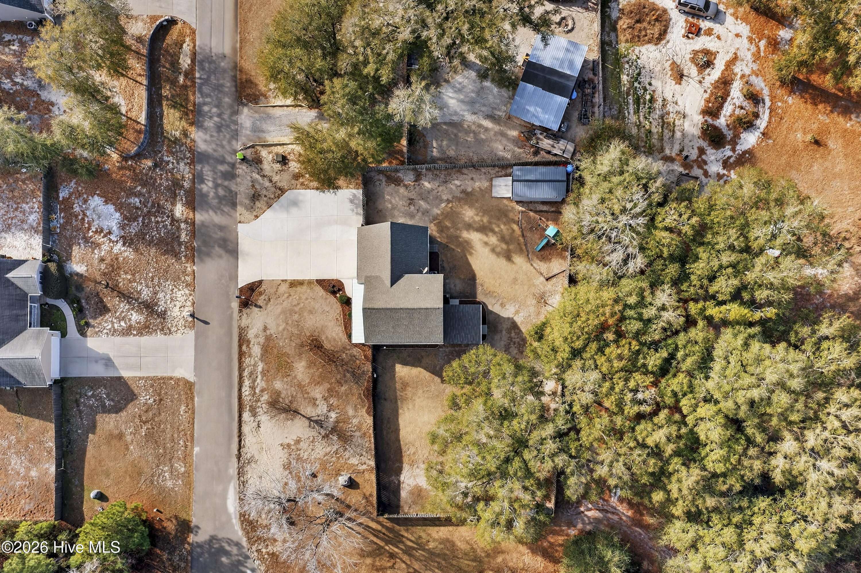 100549081 | Photo 40