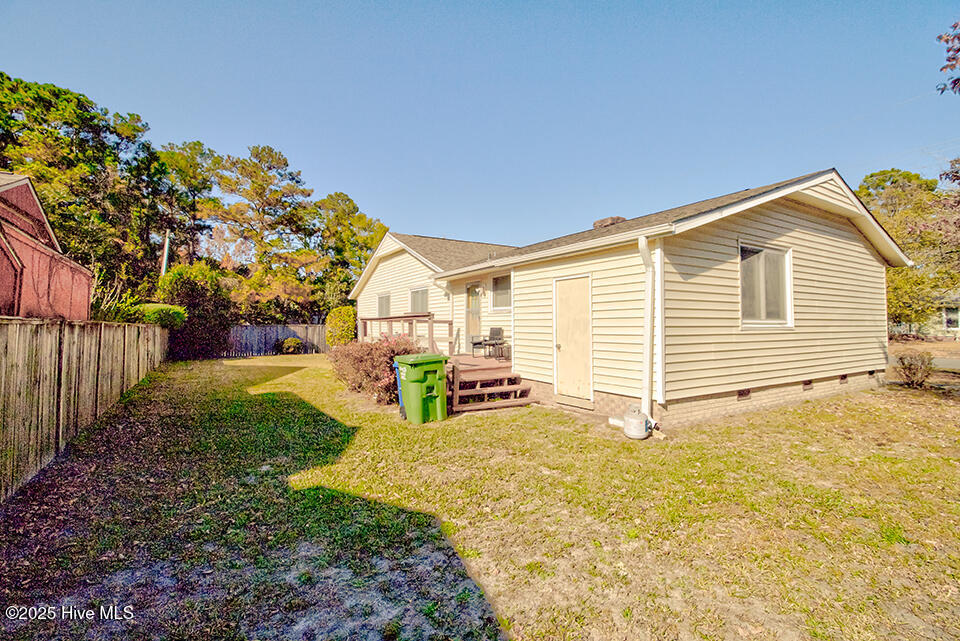 100541590 | Photo 29