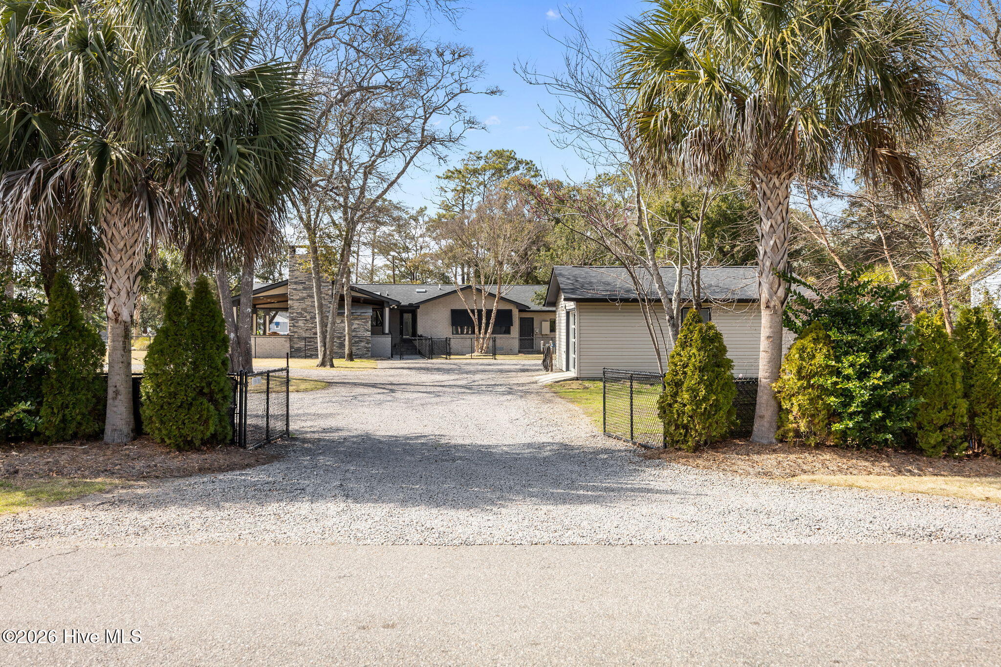 100560394 | Photo 49