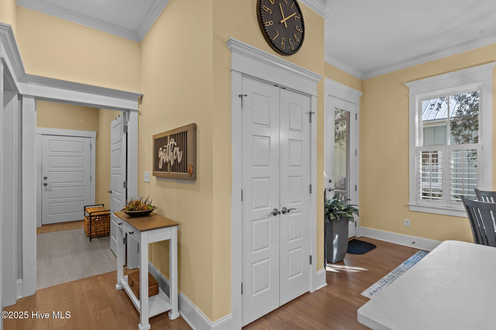 100511633 | Photo 13