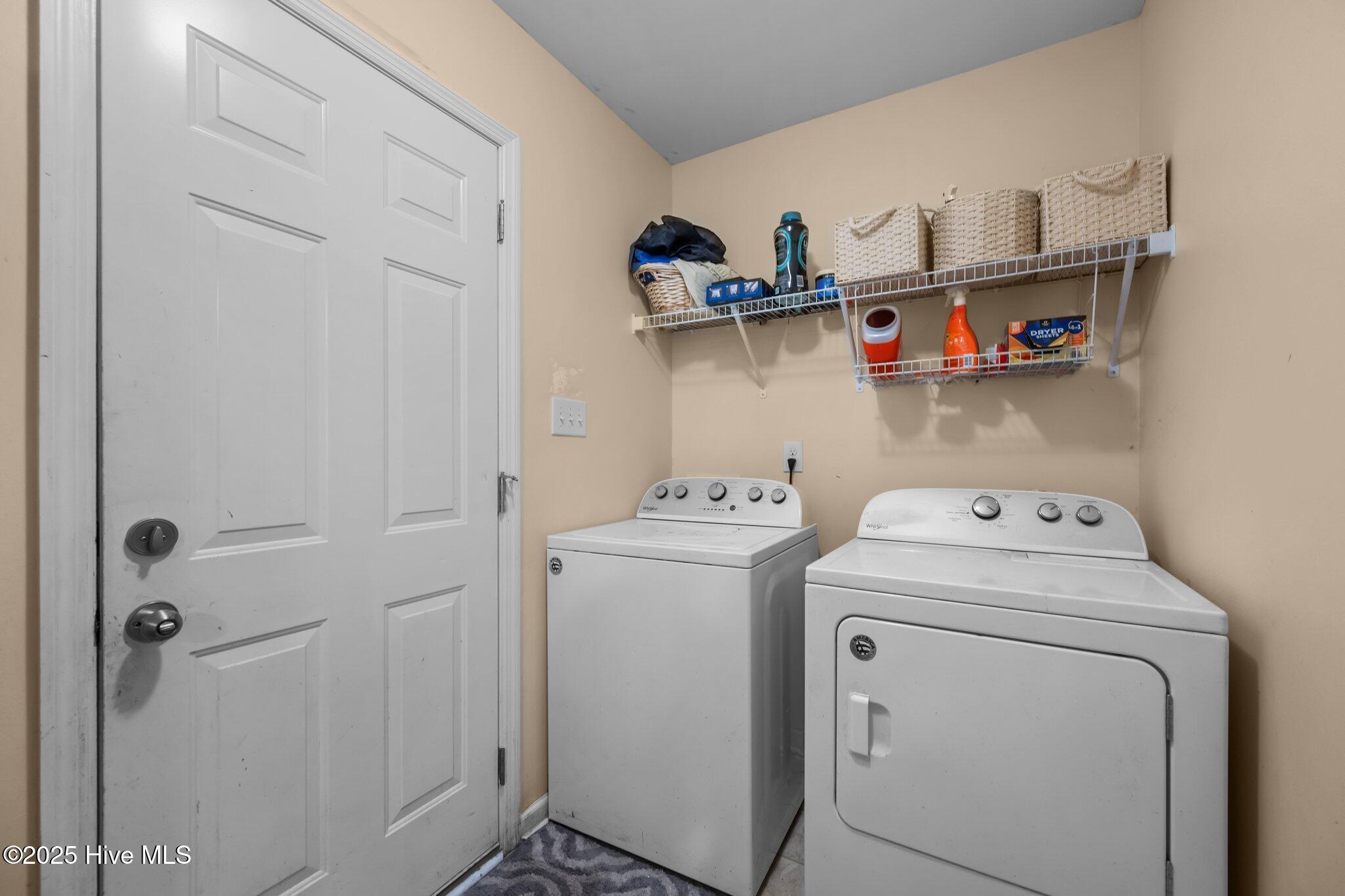 100557104 | Photo 26