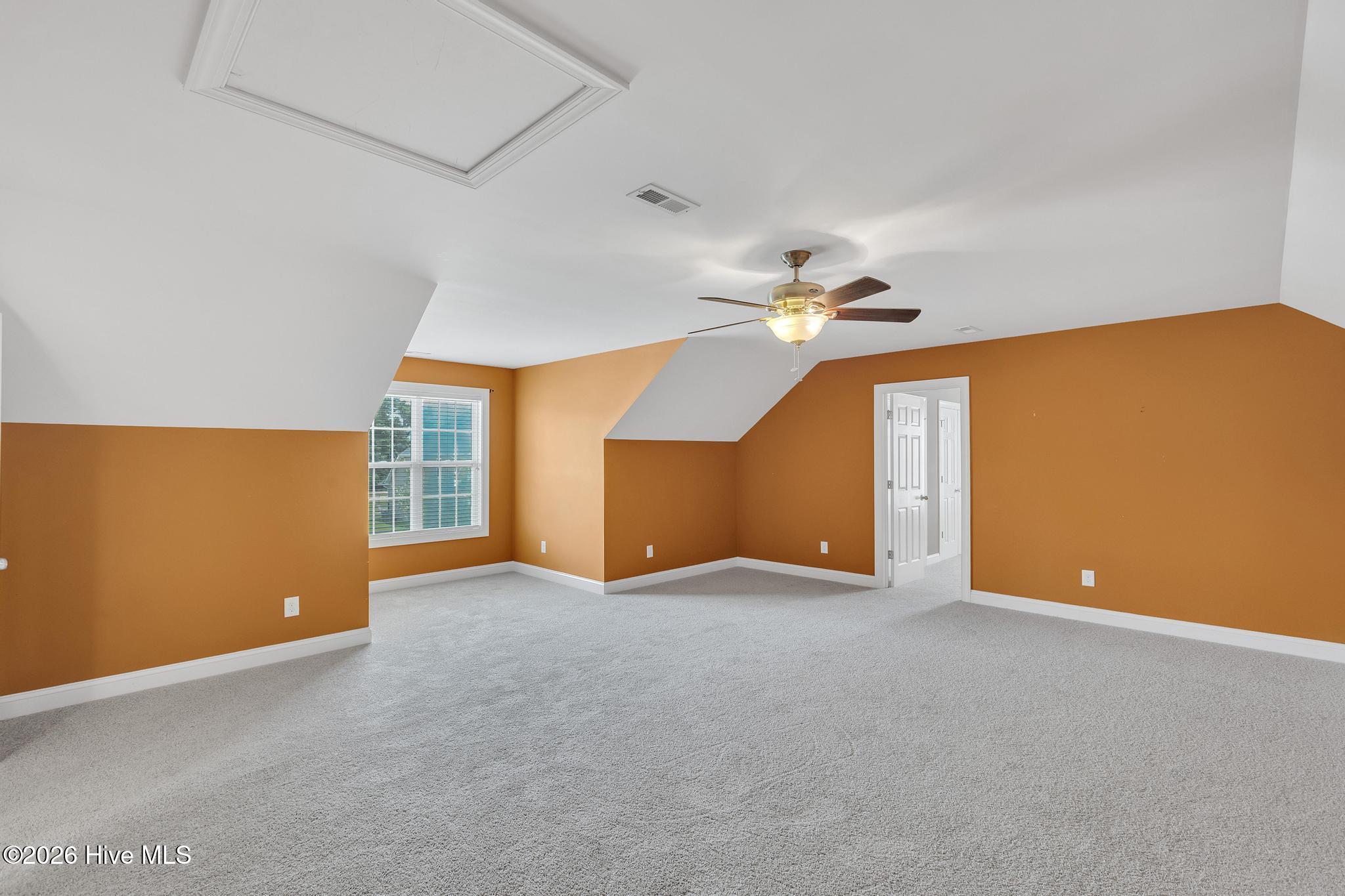 417 Meadowland Circle,Maple Hill