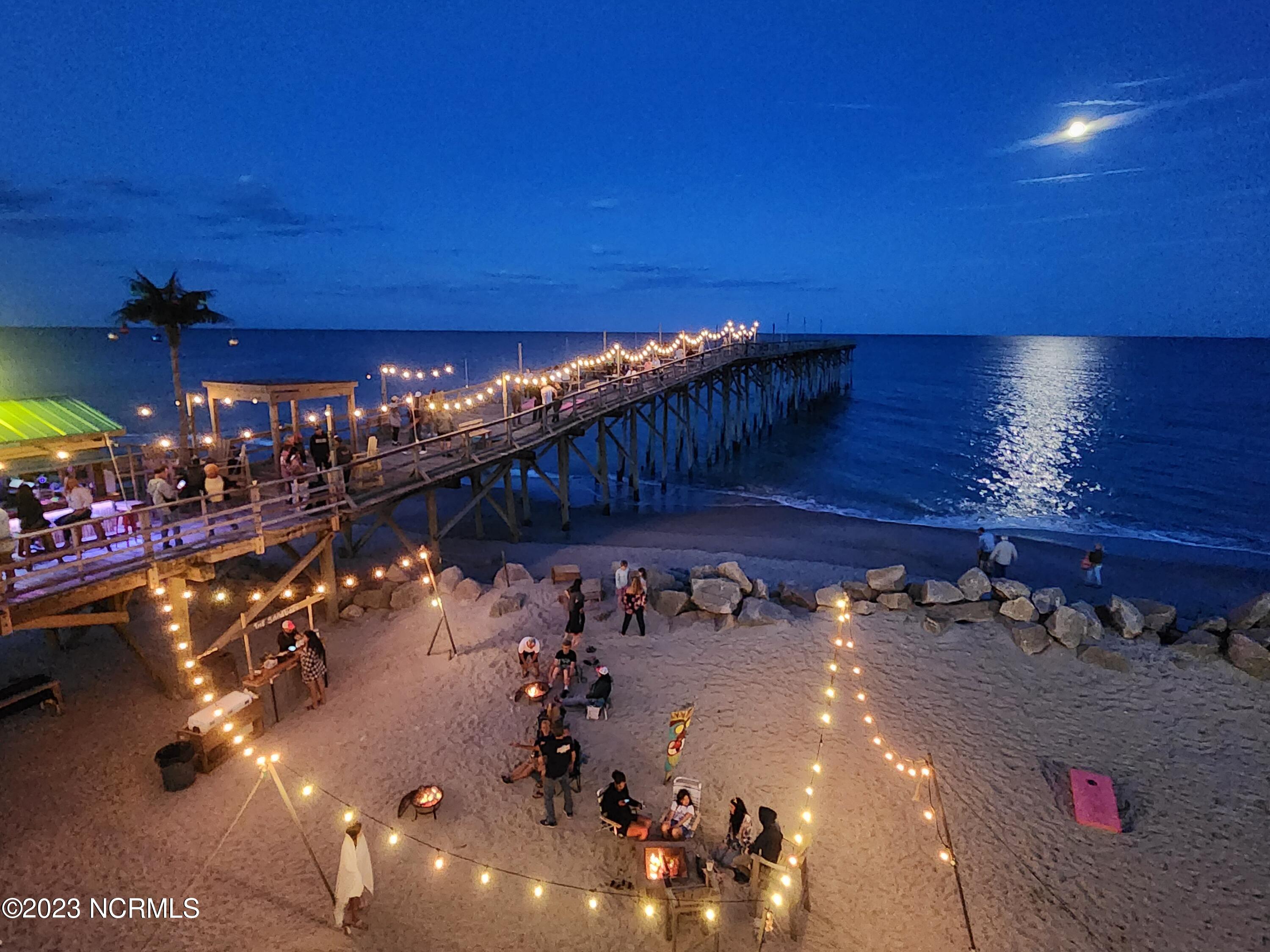 100564082 | Photo 27