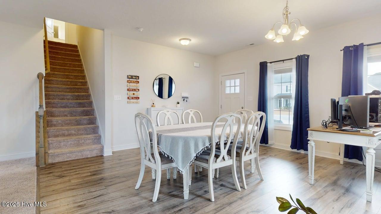 100559216 | Photo 10