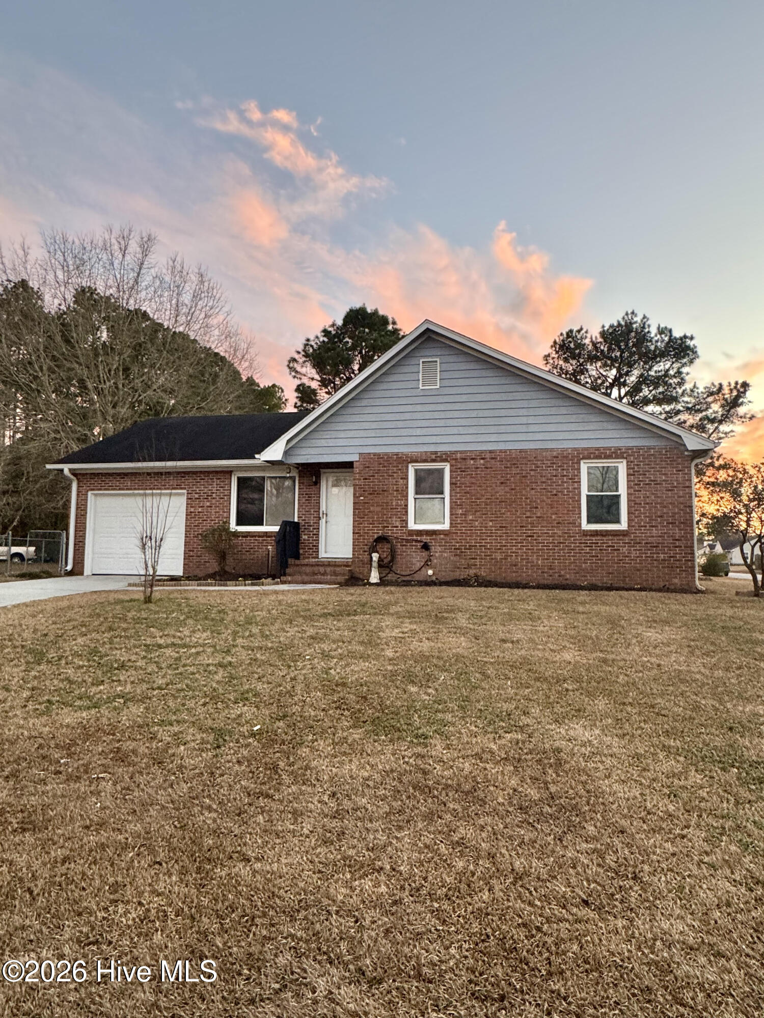 100550362 | Photo 31