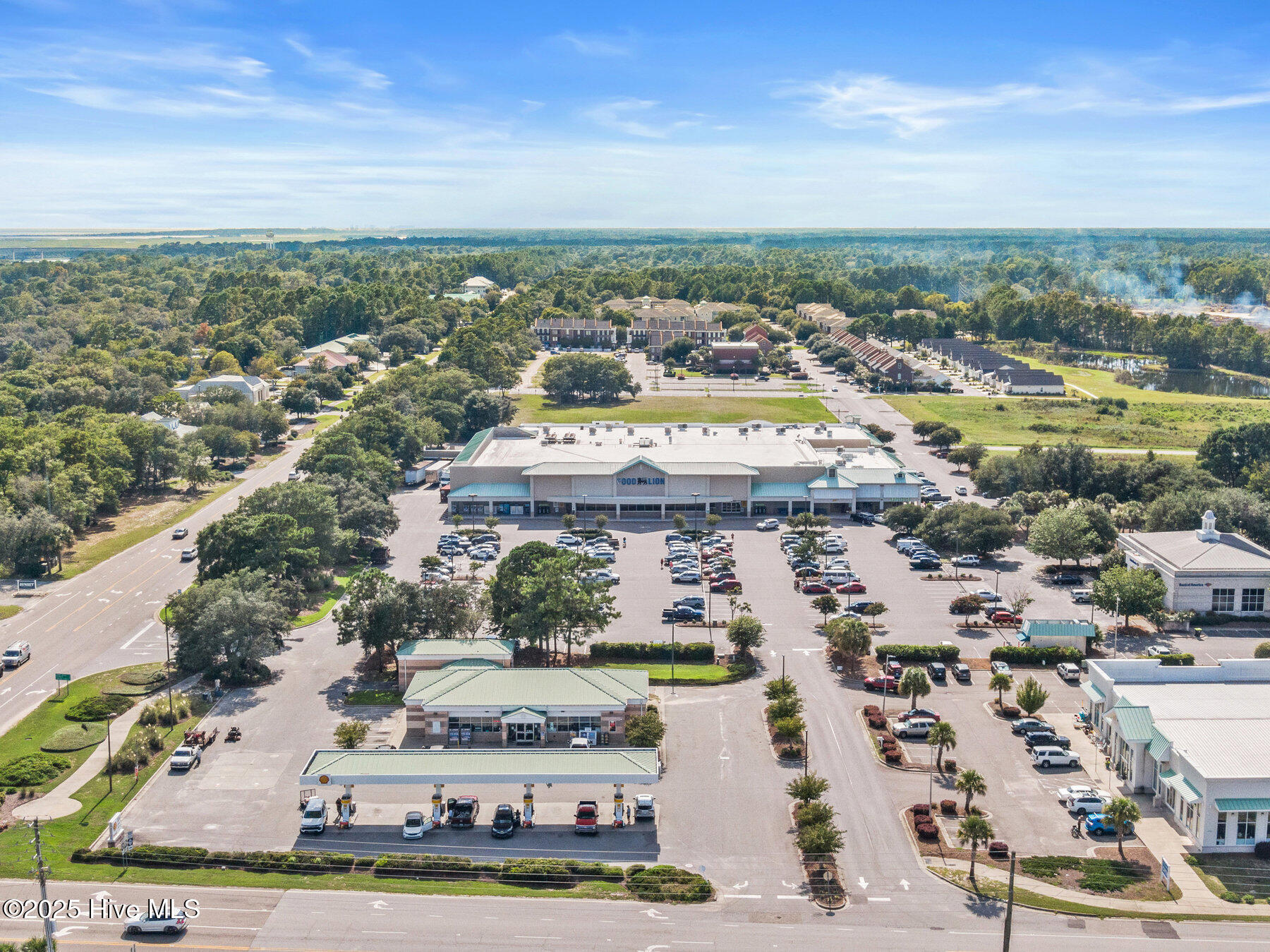 100528251 | Photo 33