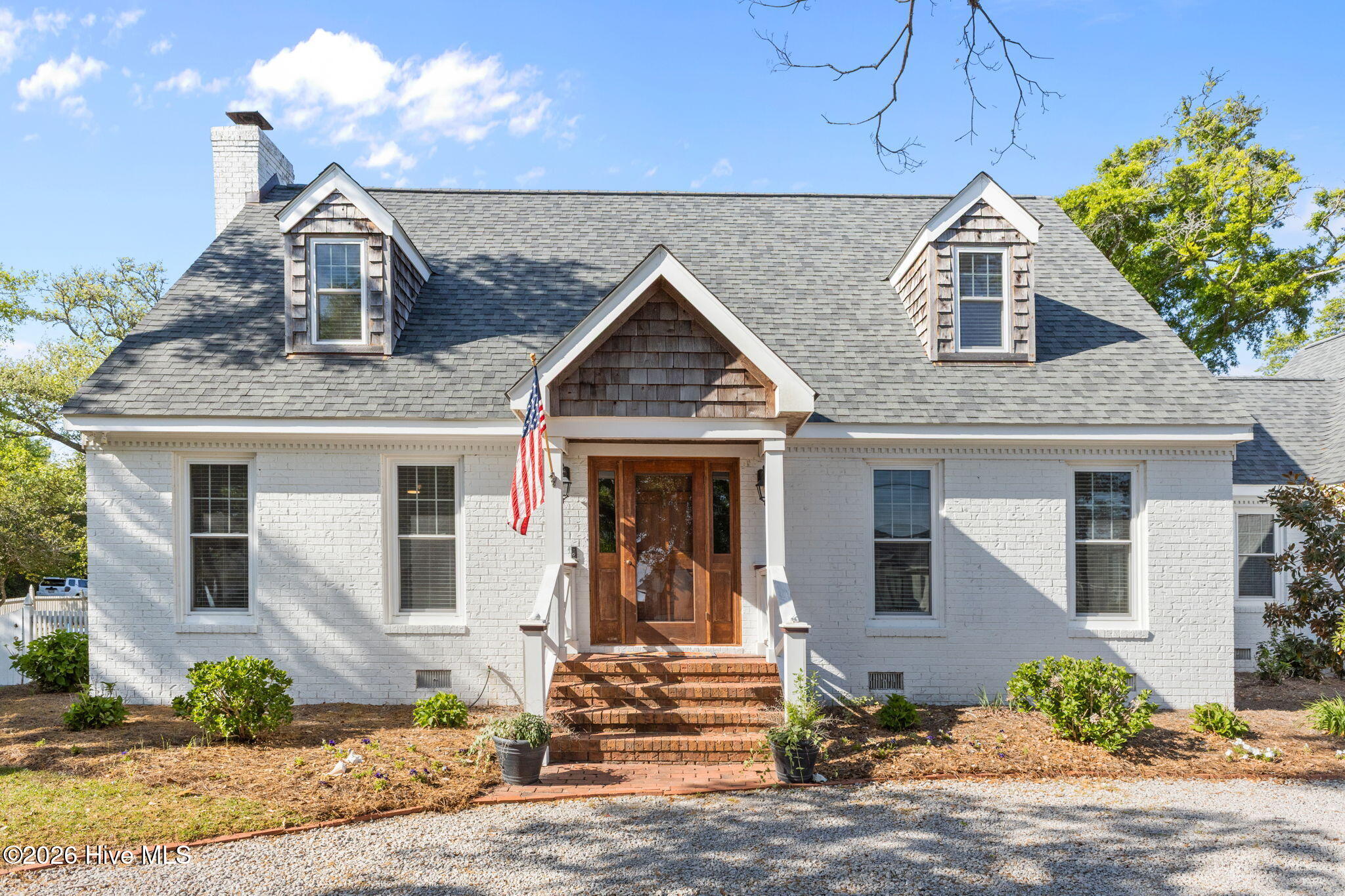 218 Lands End Road,Morehead City