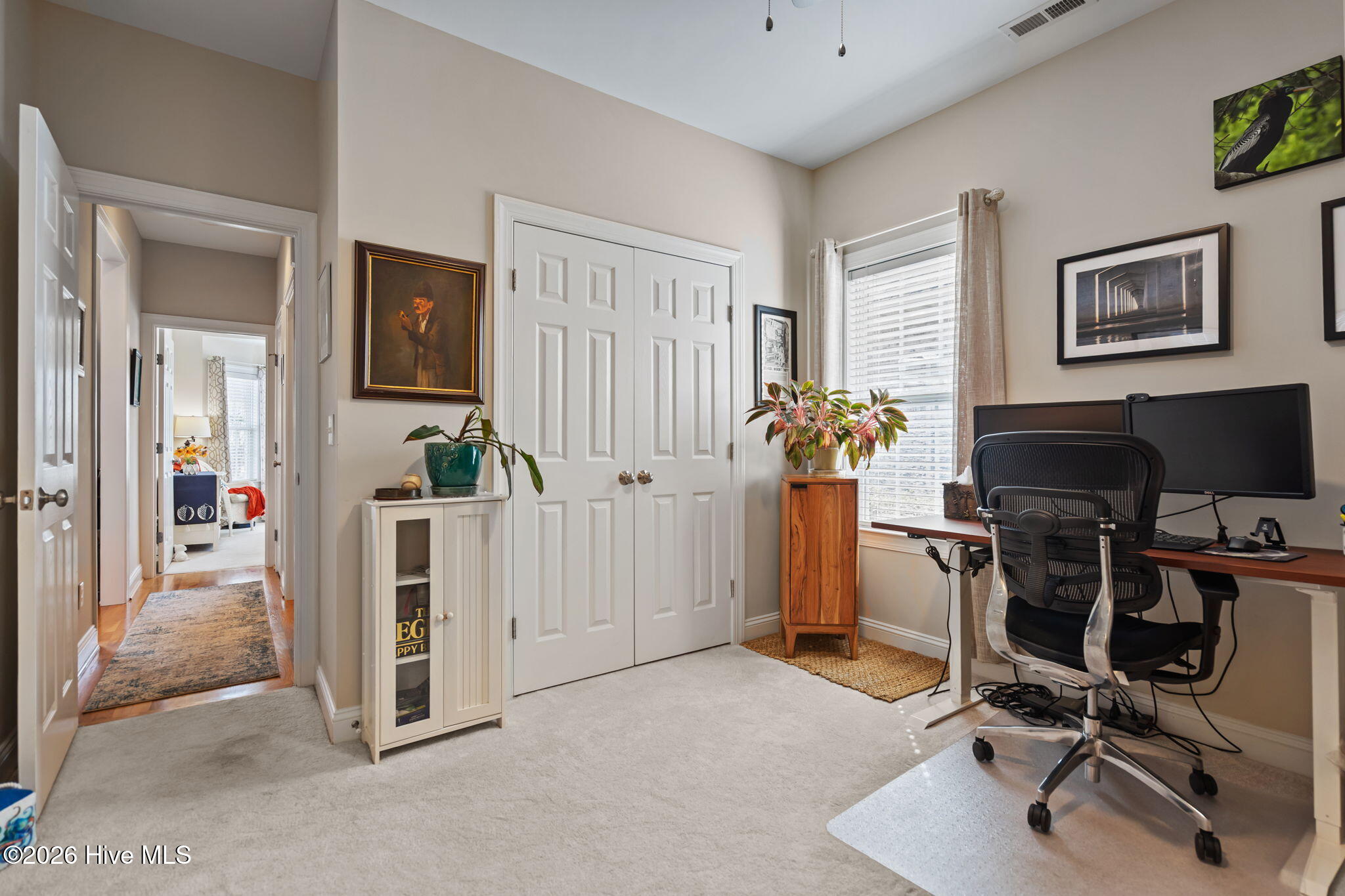 100562248 | Photo 37