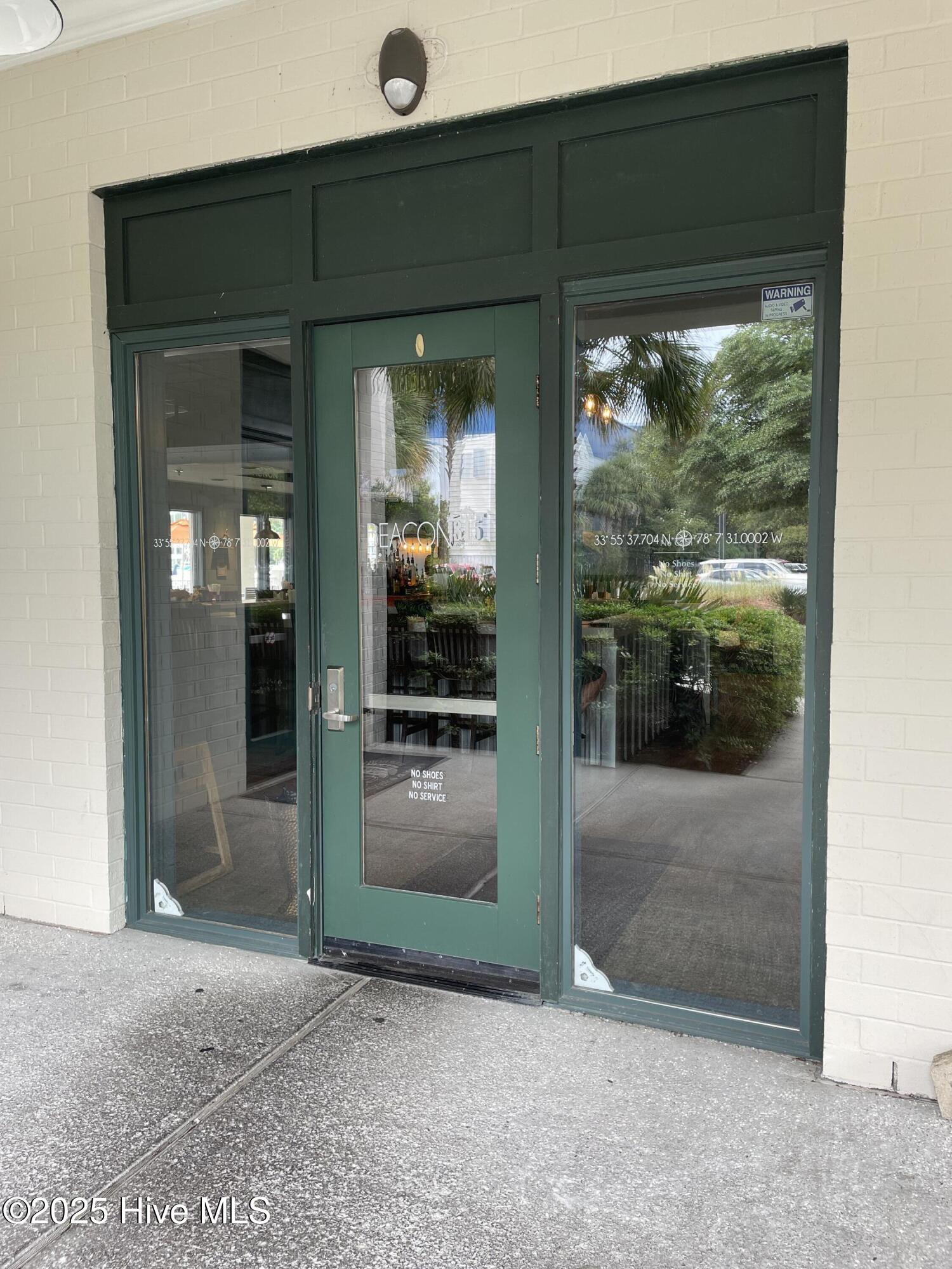 100530438 | Photo 15