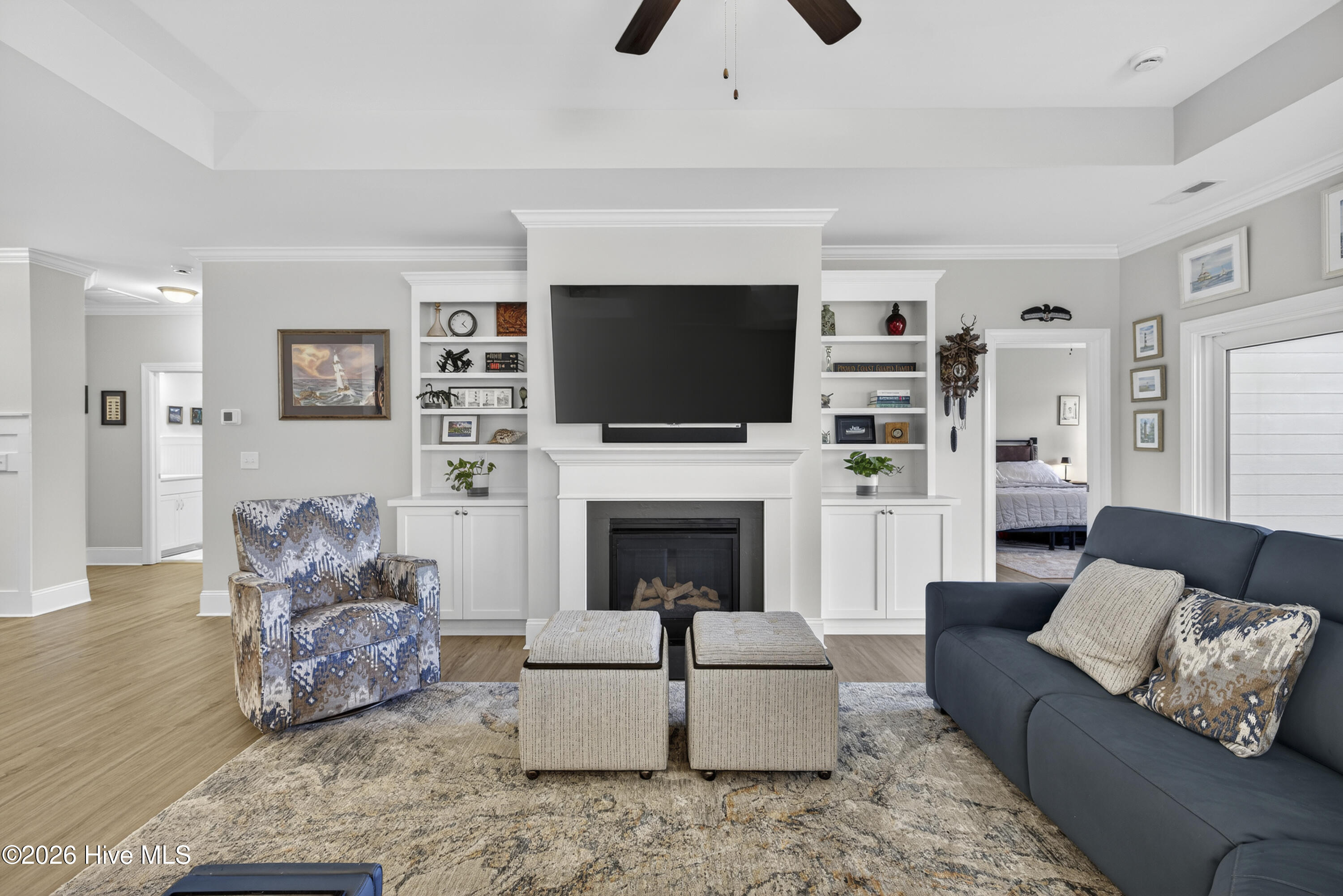 100564336 | Photo 11