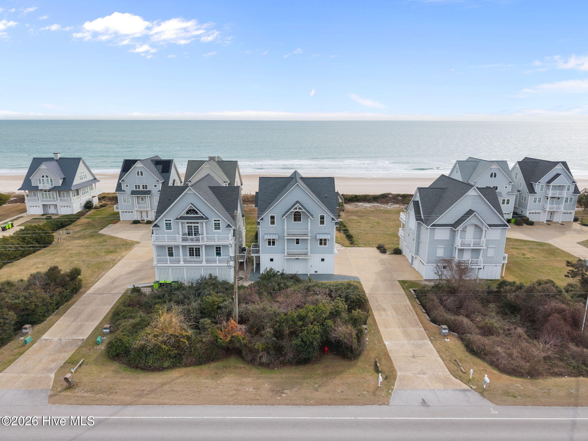 100556459 | Photo 52