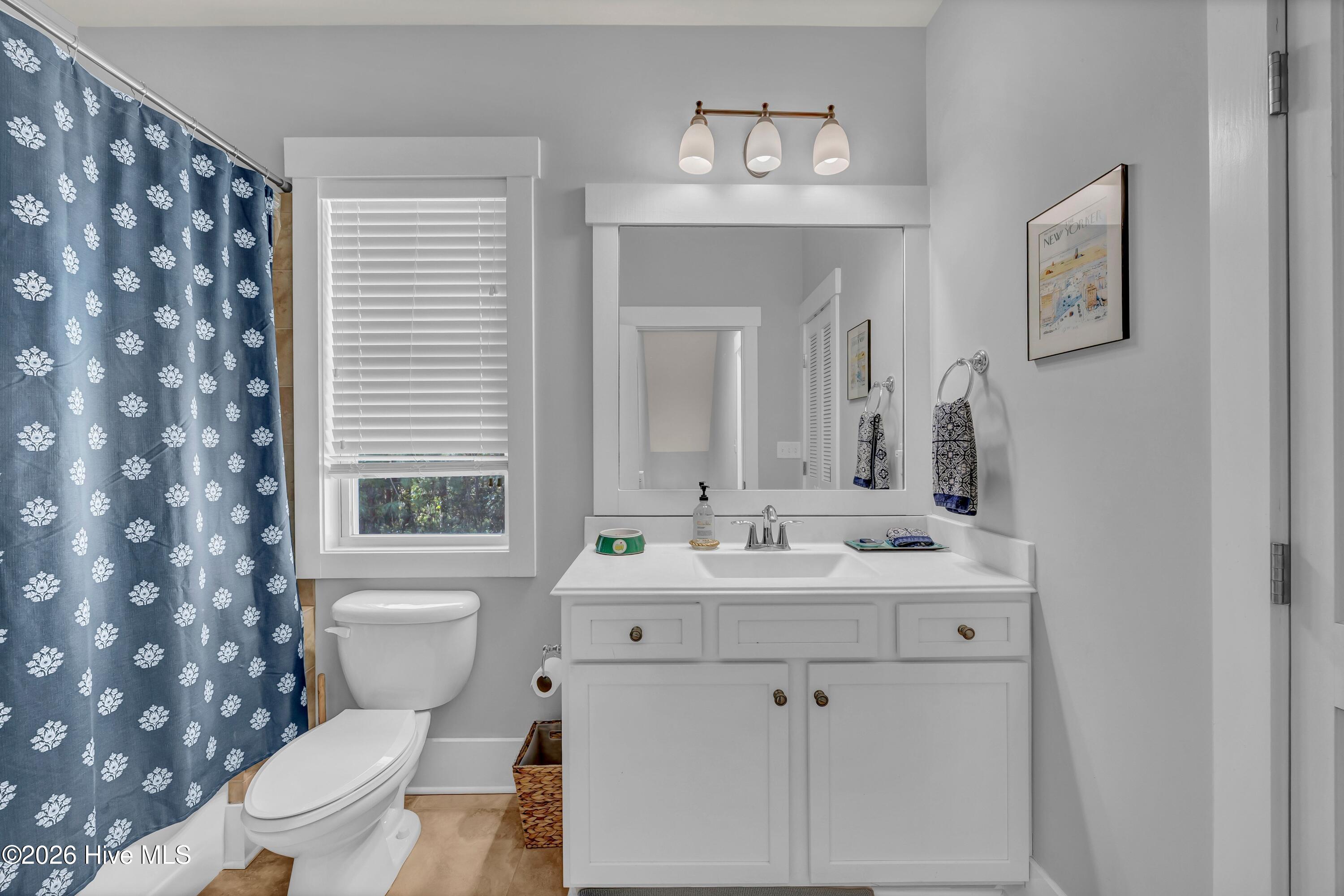 100567023 | Photo 20