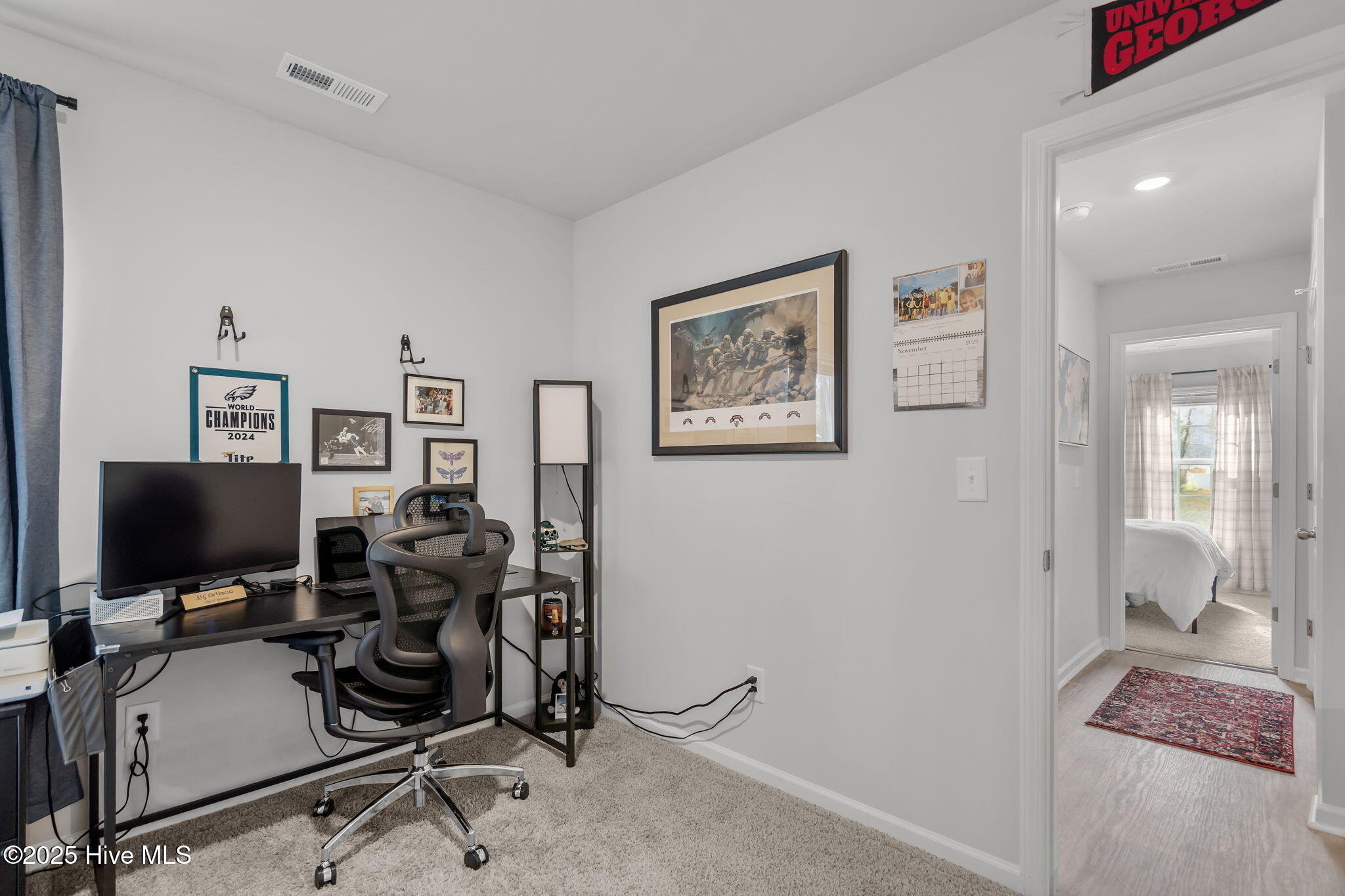 100542691 | Photo 21