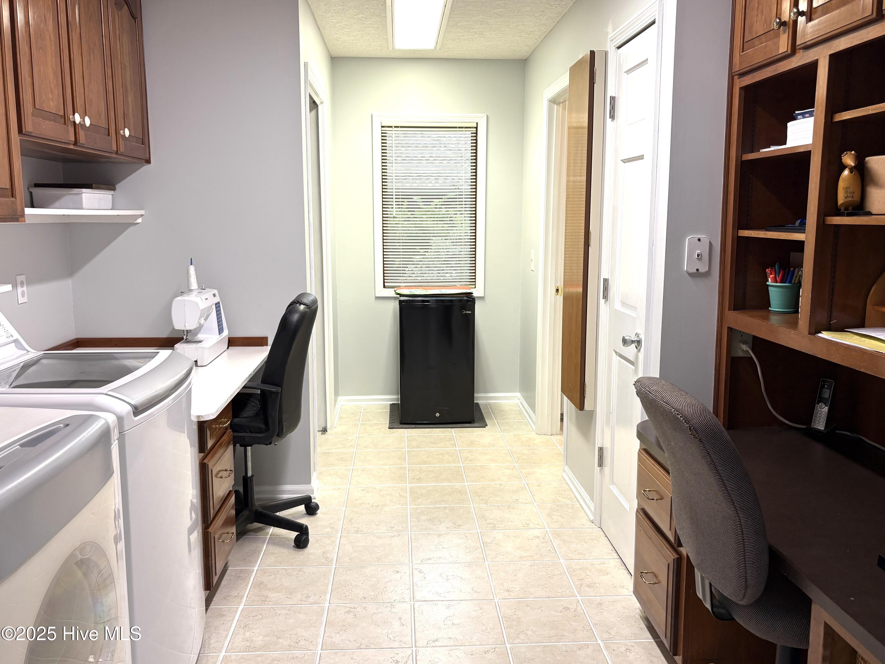 100524429 | Photo 53