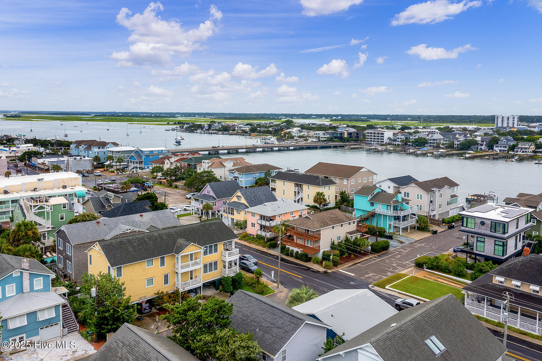 100526656 | Photo 16