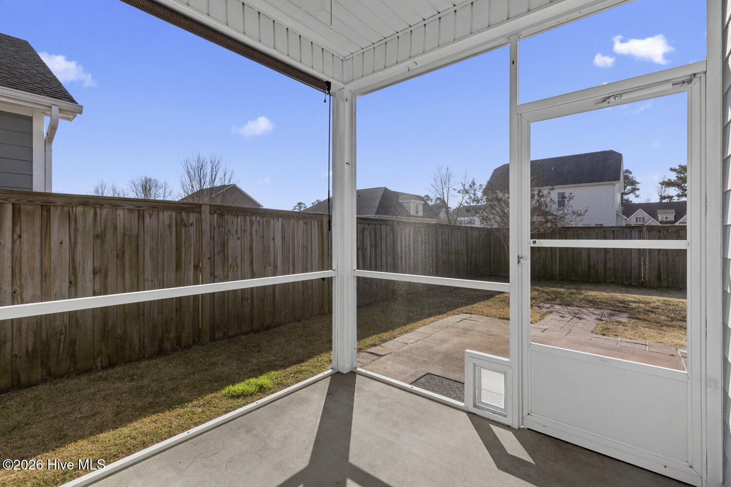 100548690 | Photo 31