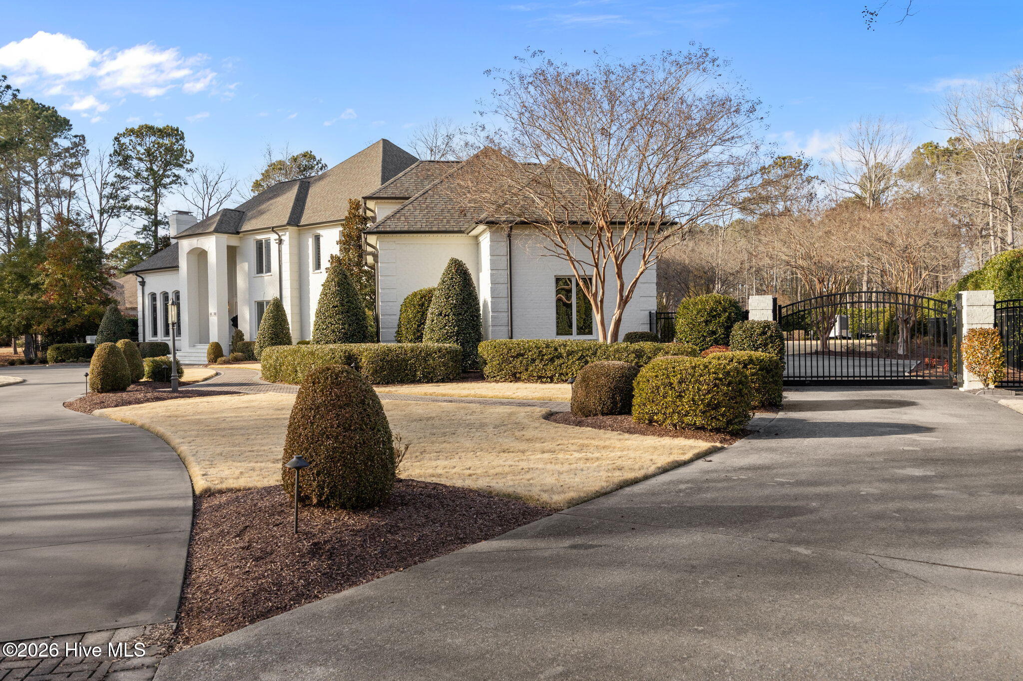 Homes for sale in Greenville, NC | 911 White Horse Dr, Greenville, NC 27834 | MLS# 100551431