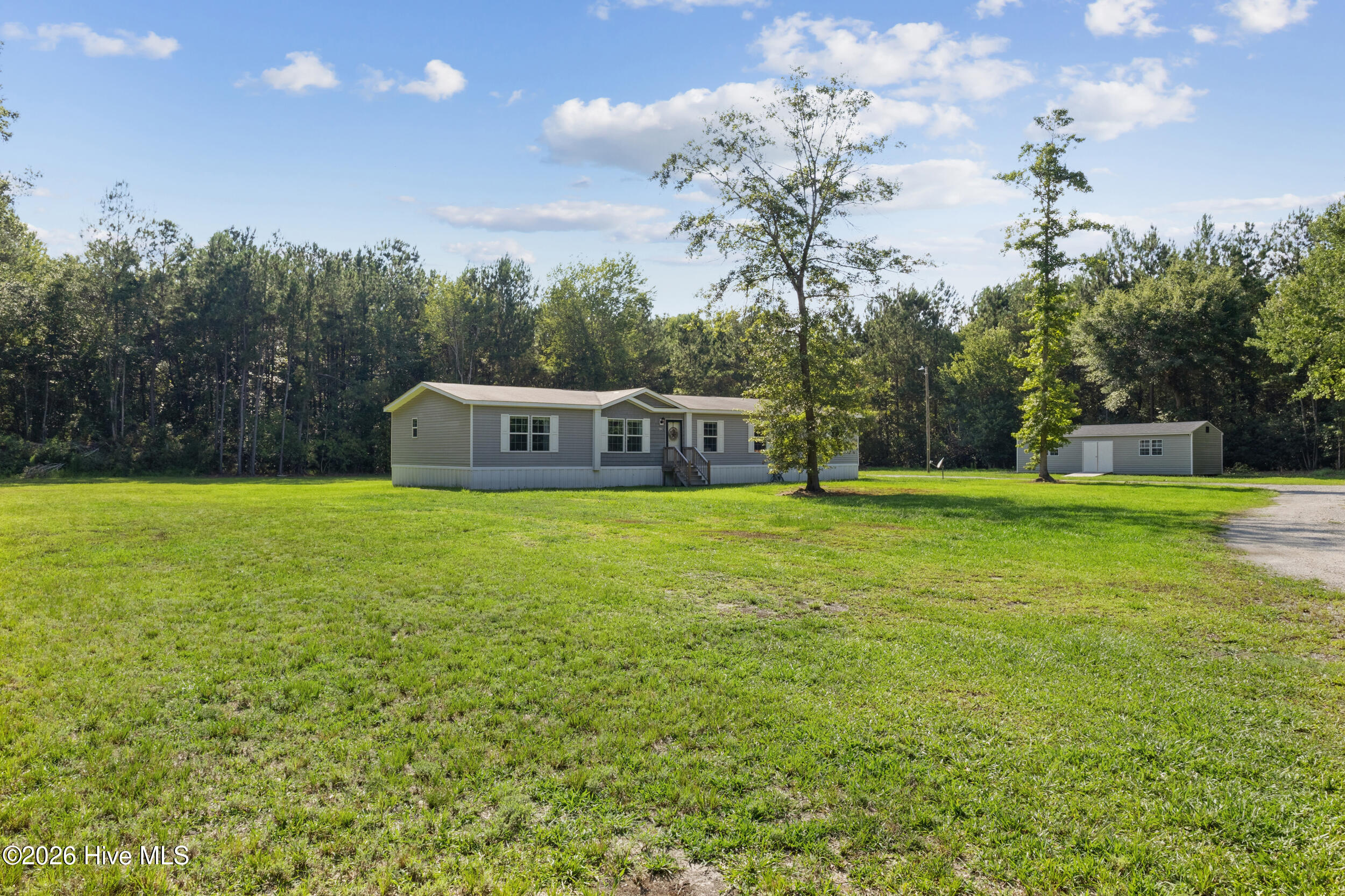 Homes for sale in Rose Hill, NC | 4324 Us 117, Rose Hill, NC 28458 | MLS# 100588230