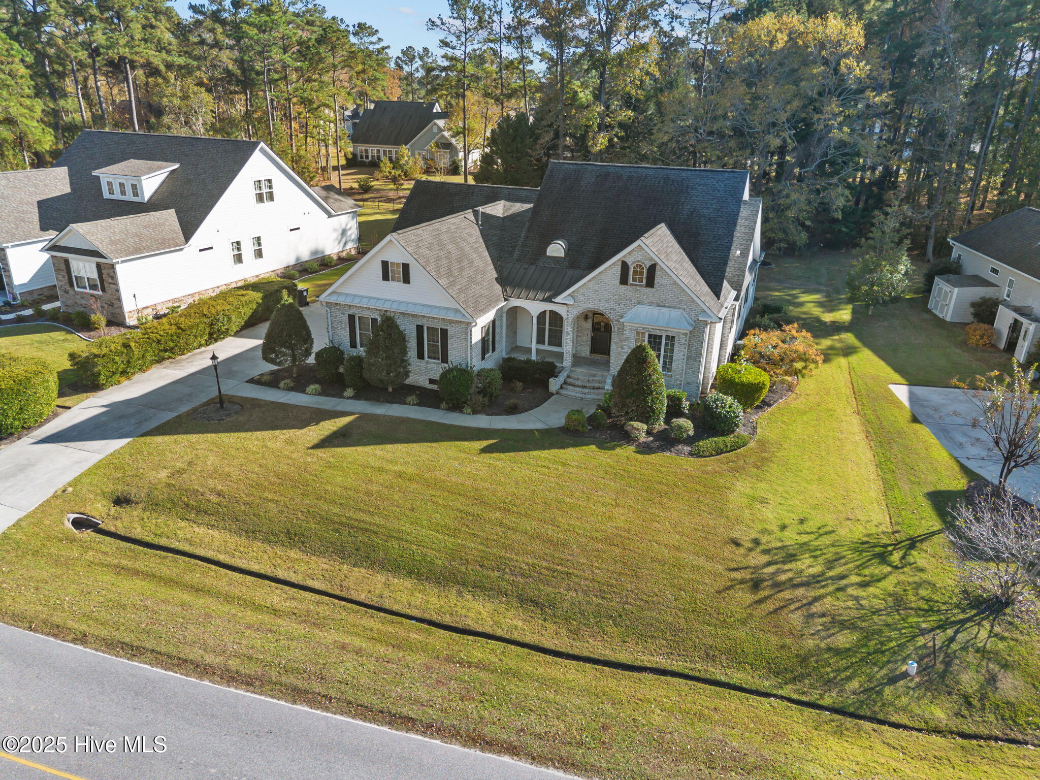 100543036 | Photo 40