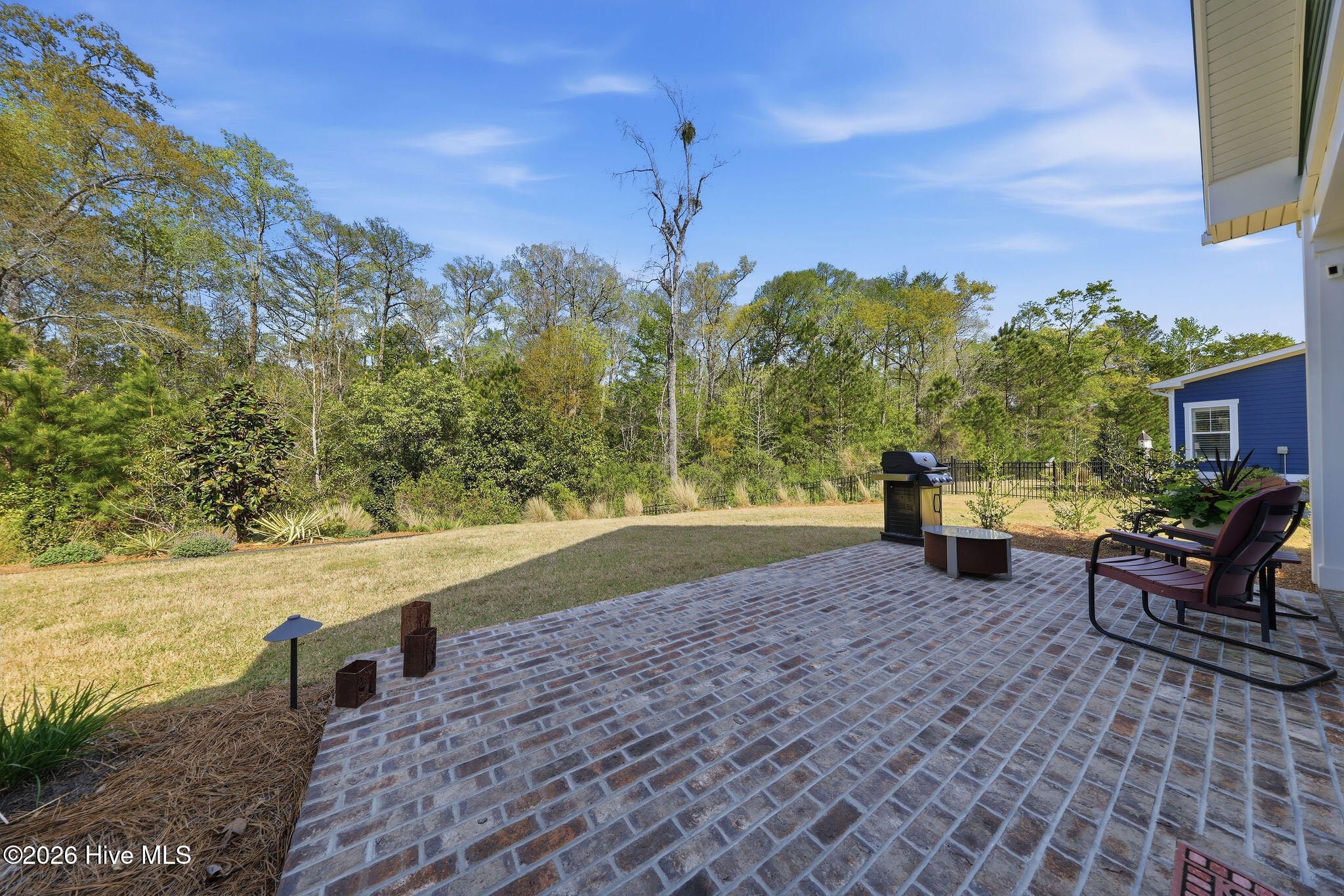 100564757 | Photo 22