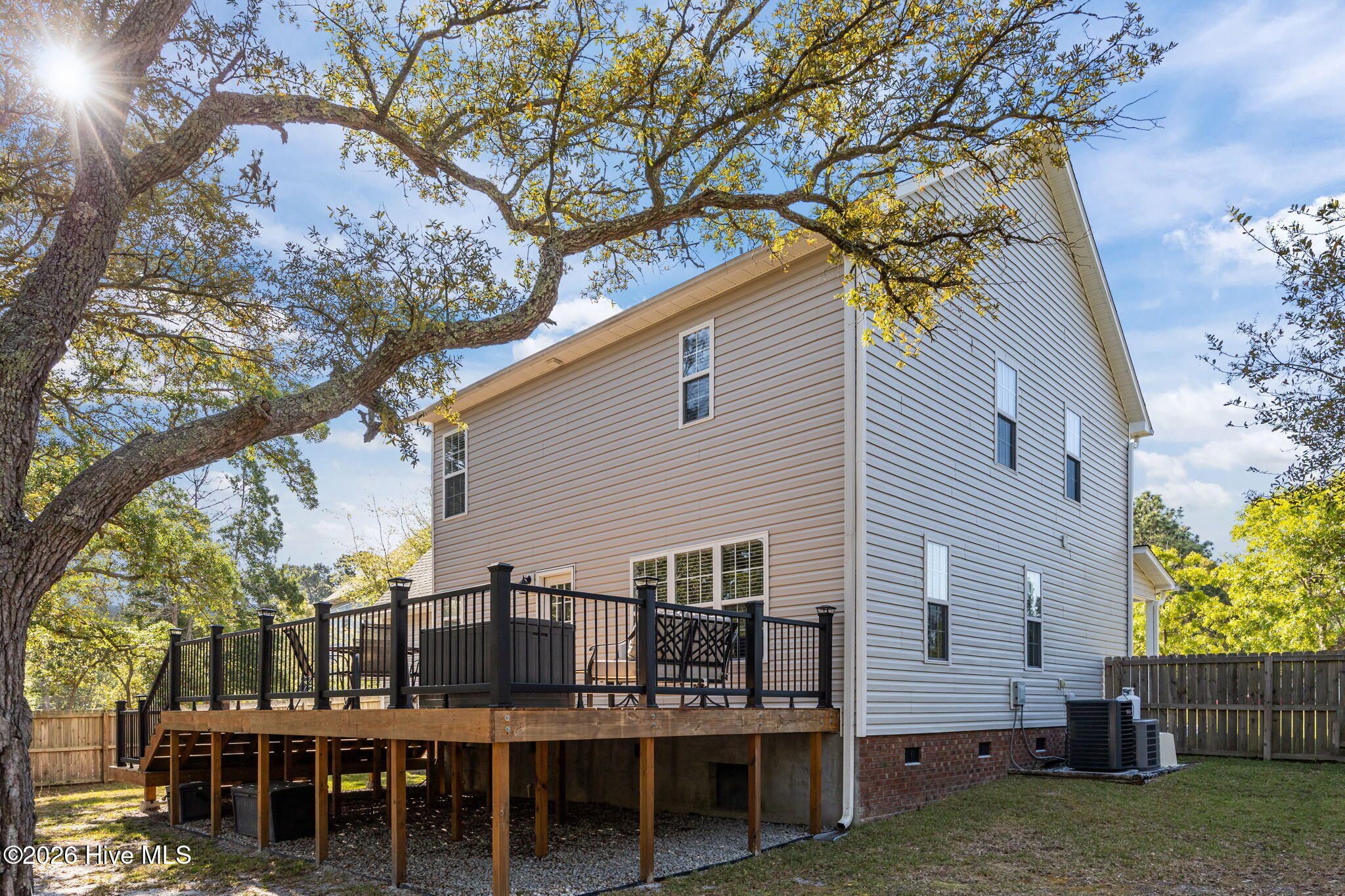 100567456 | Photo 46