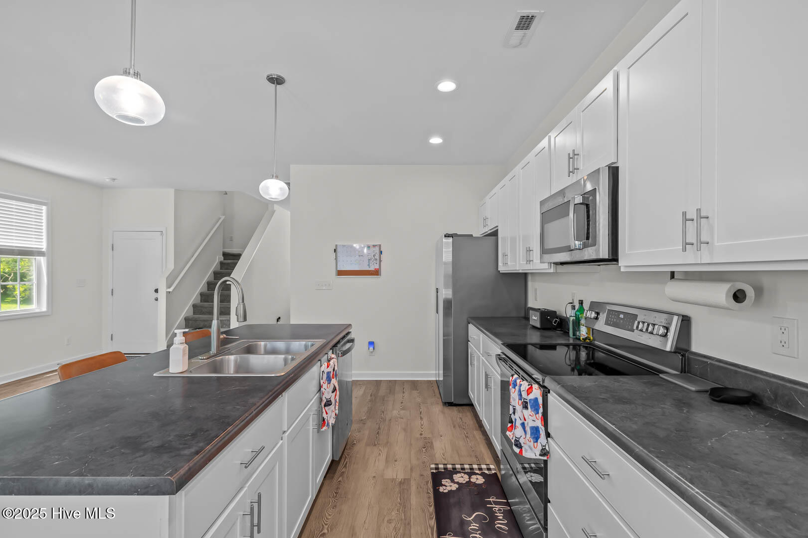 100516062 | Photo 26