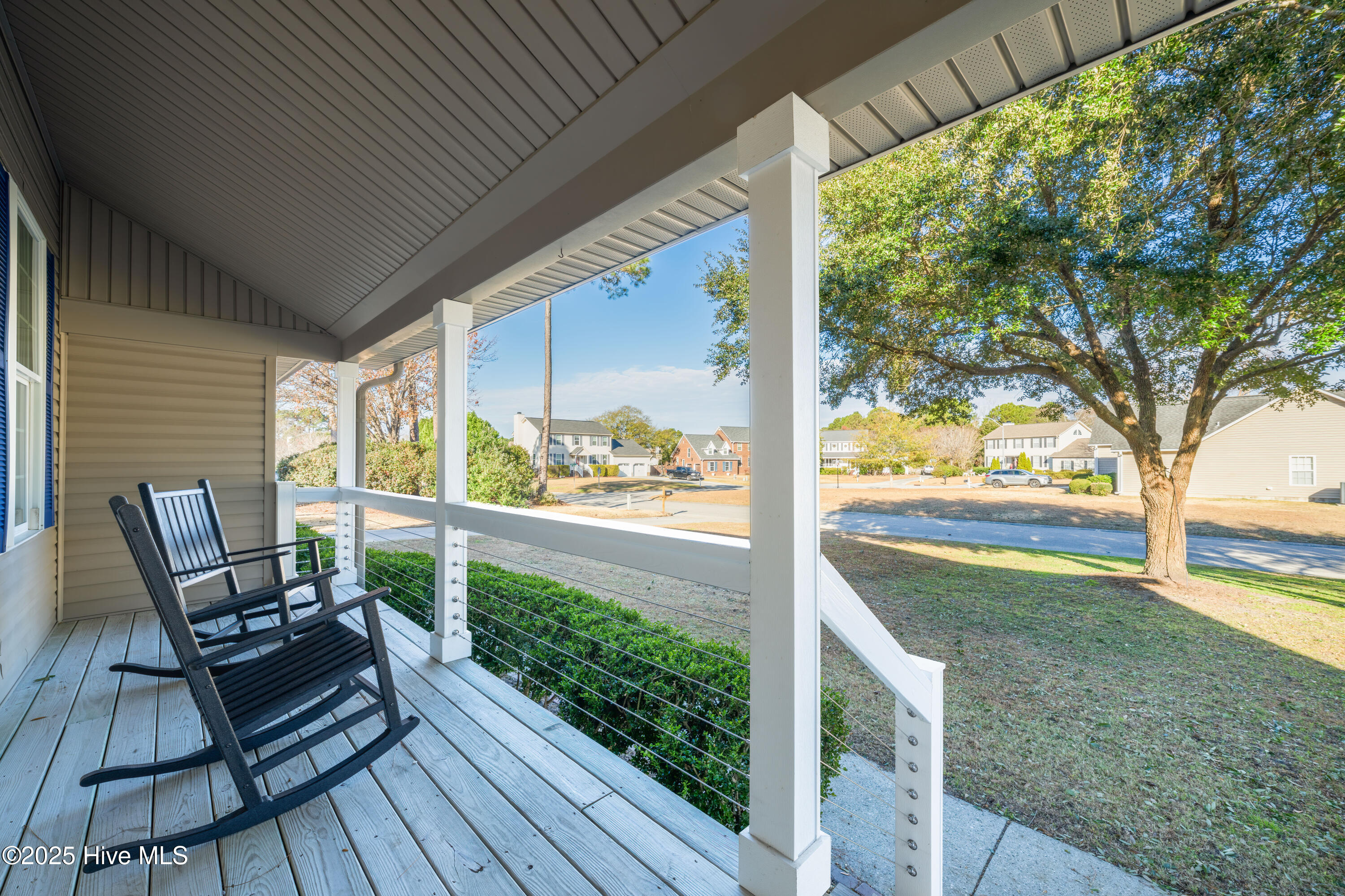 100547414 | Photo 33