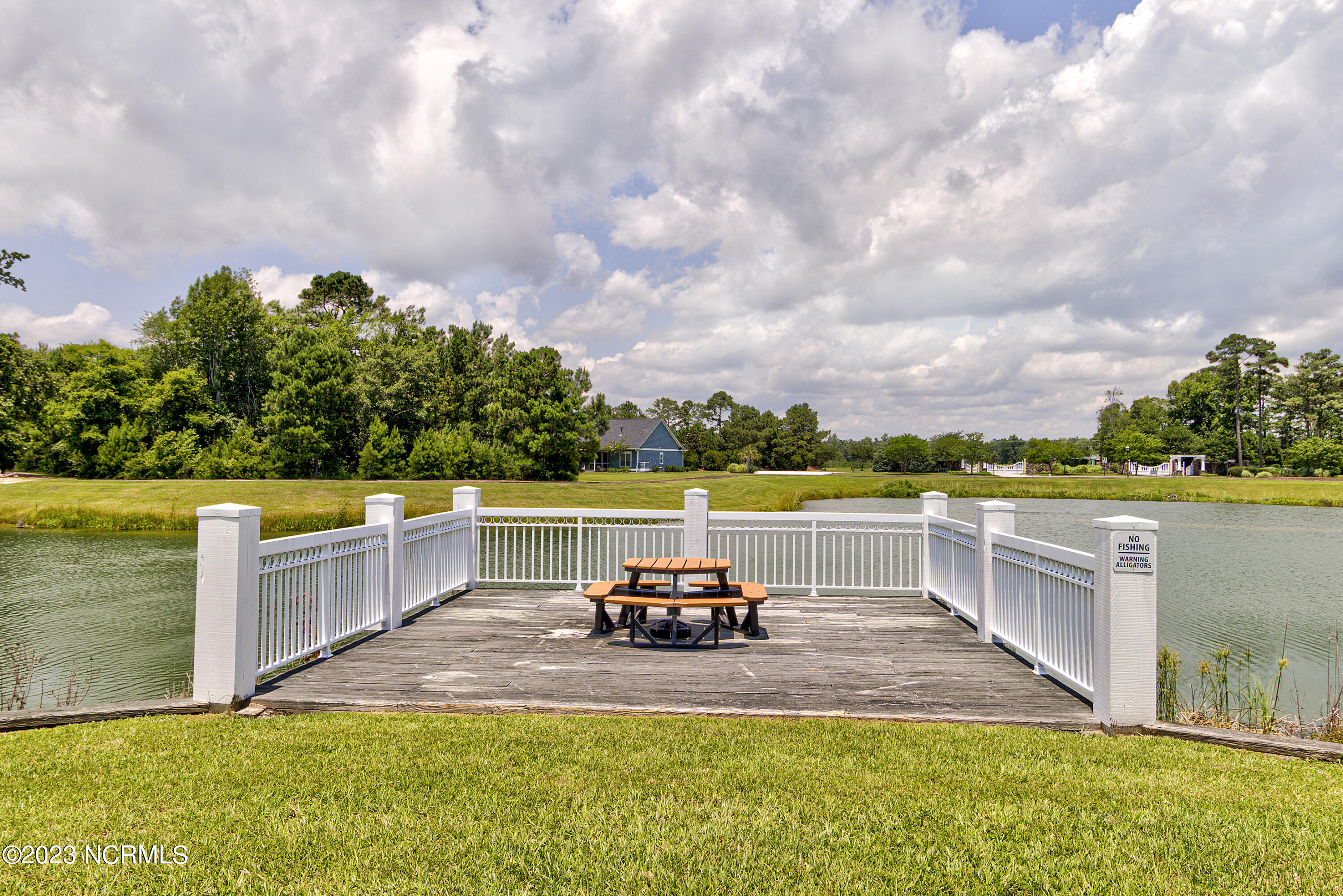 100391877 | Photo 10