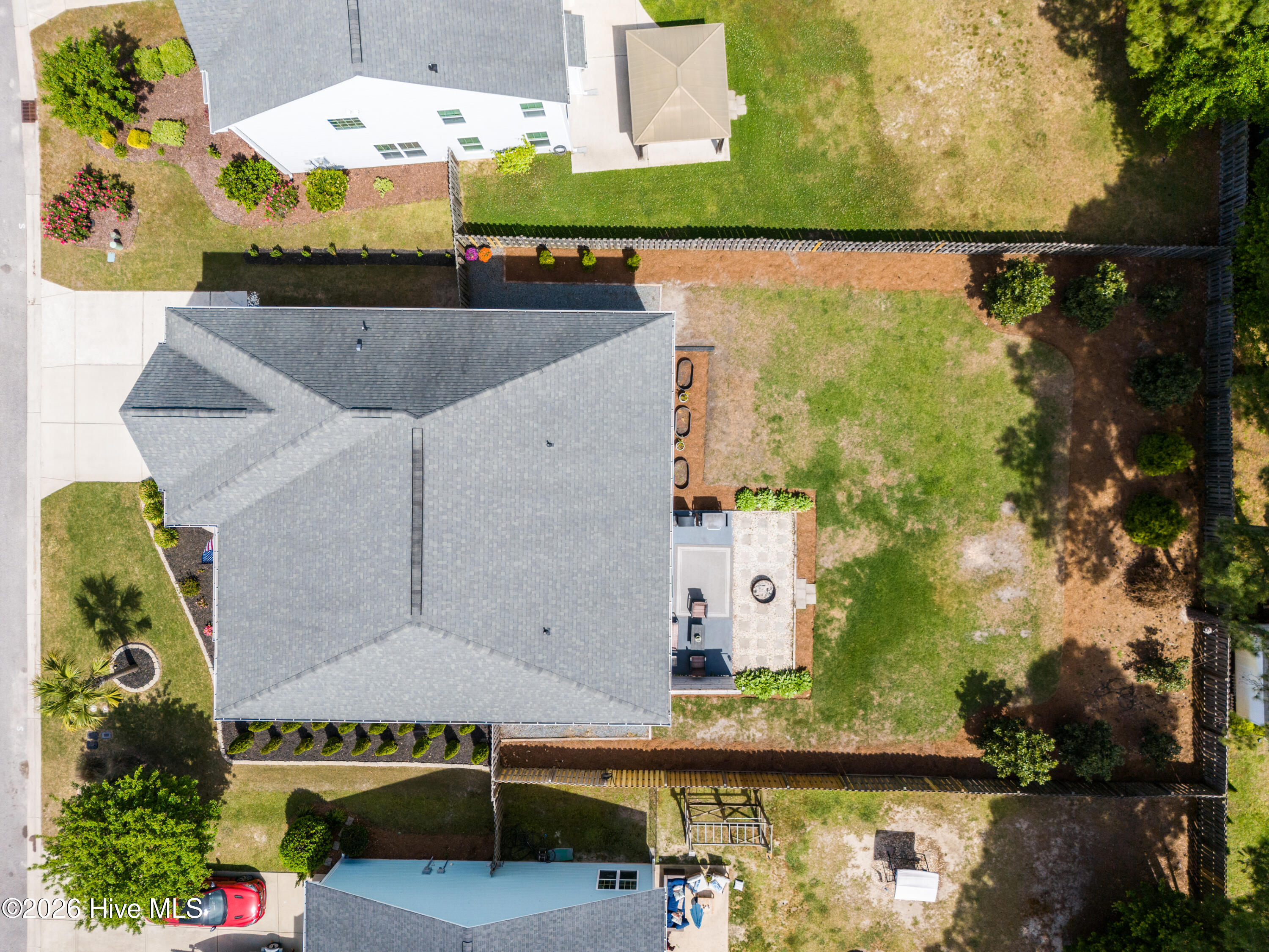 100569248 | Photo 55