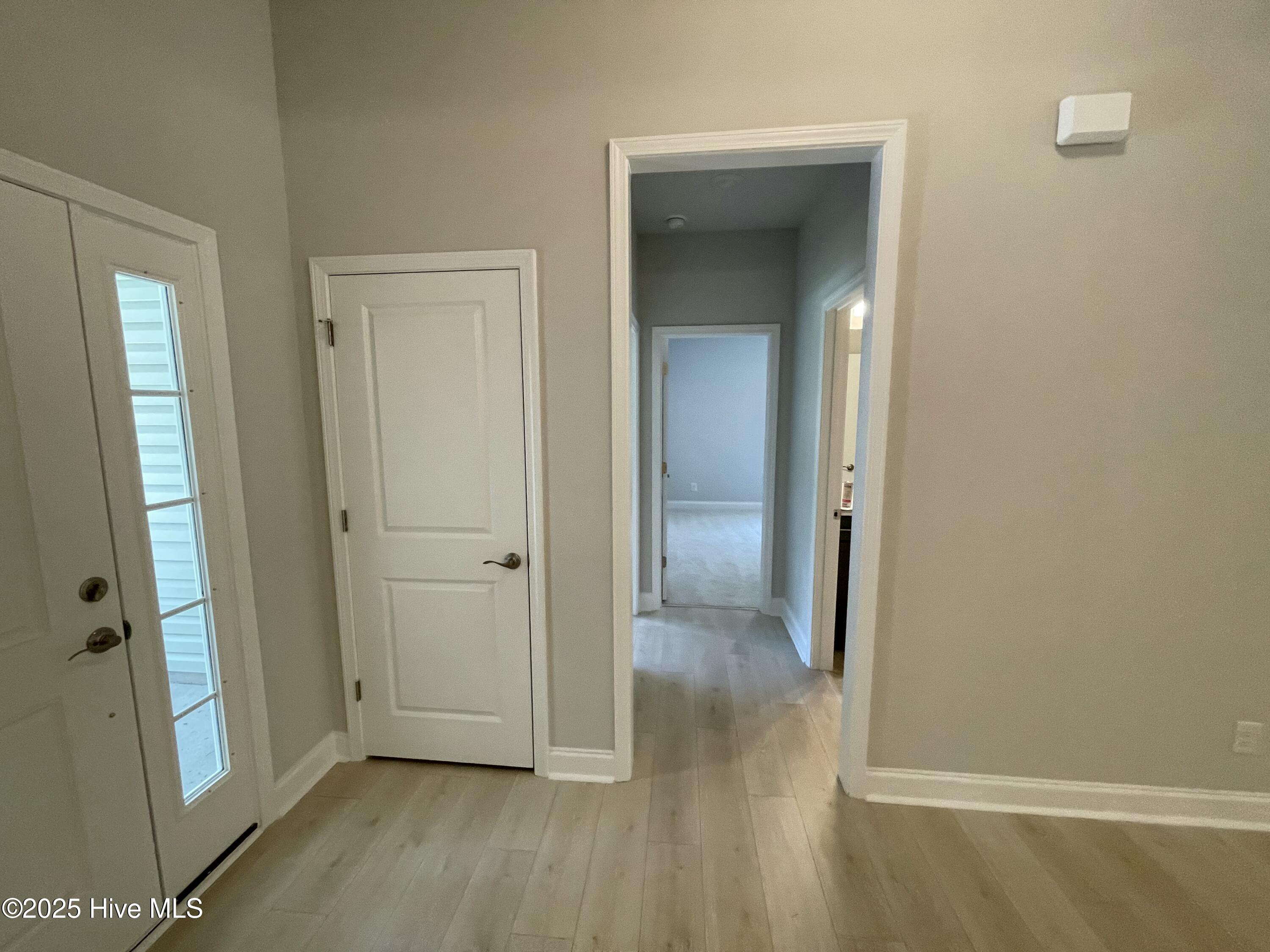 100546686 | Photo 35