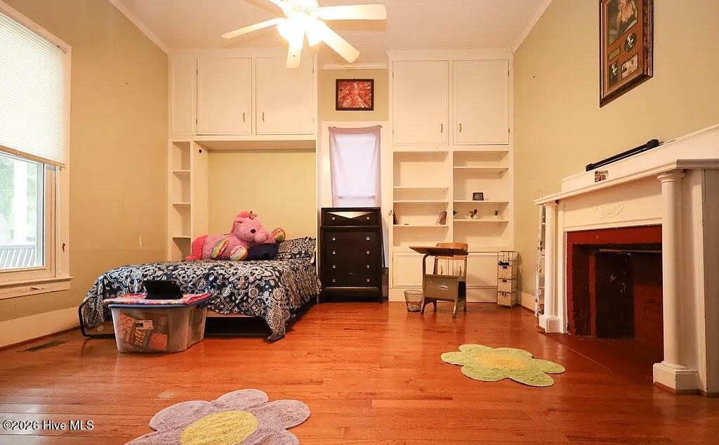 100553395 | Photo 13