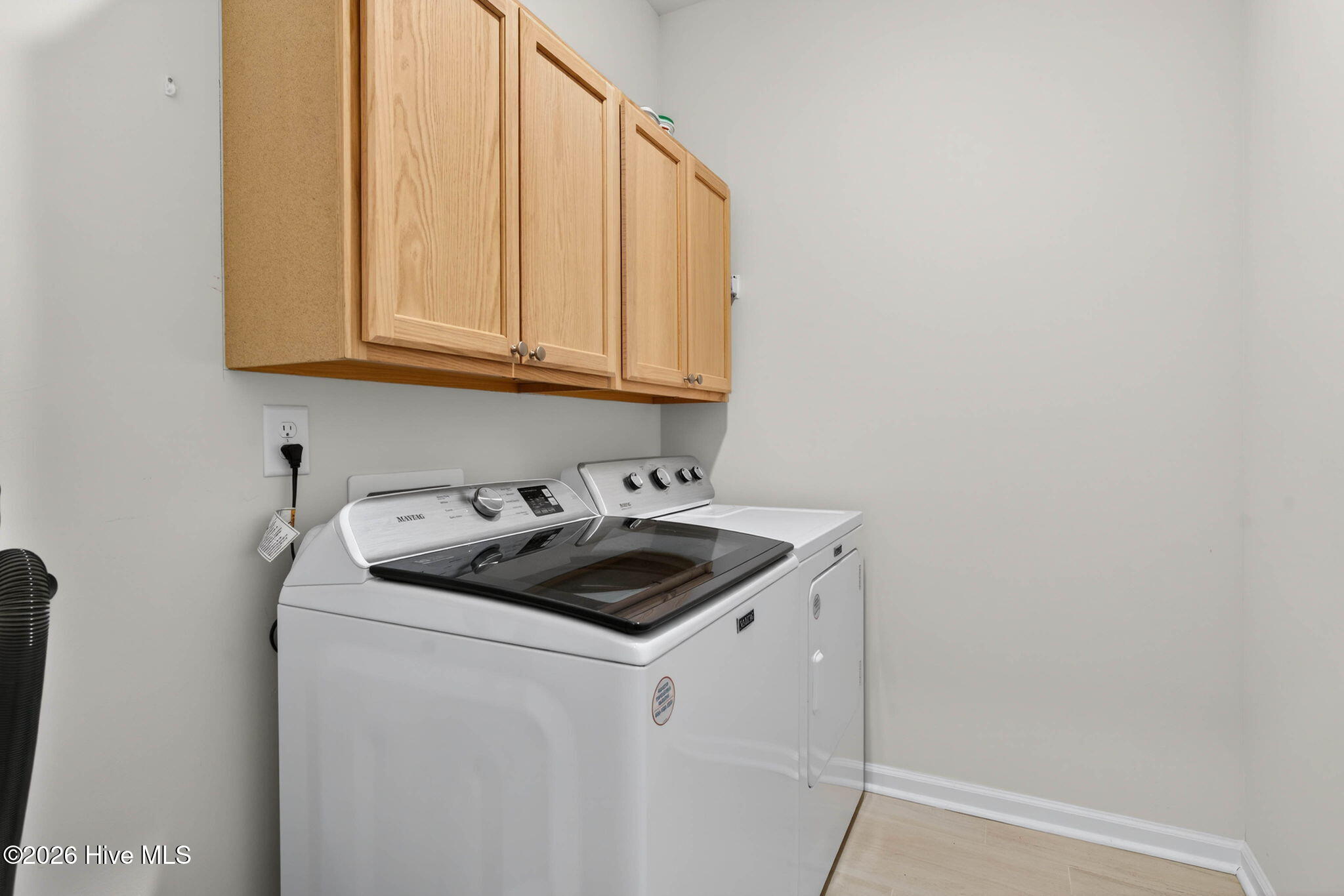 100555418 | Photo 32