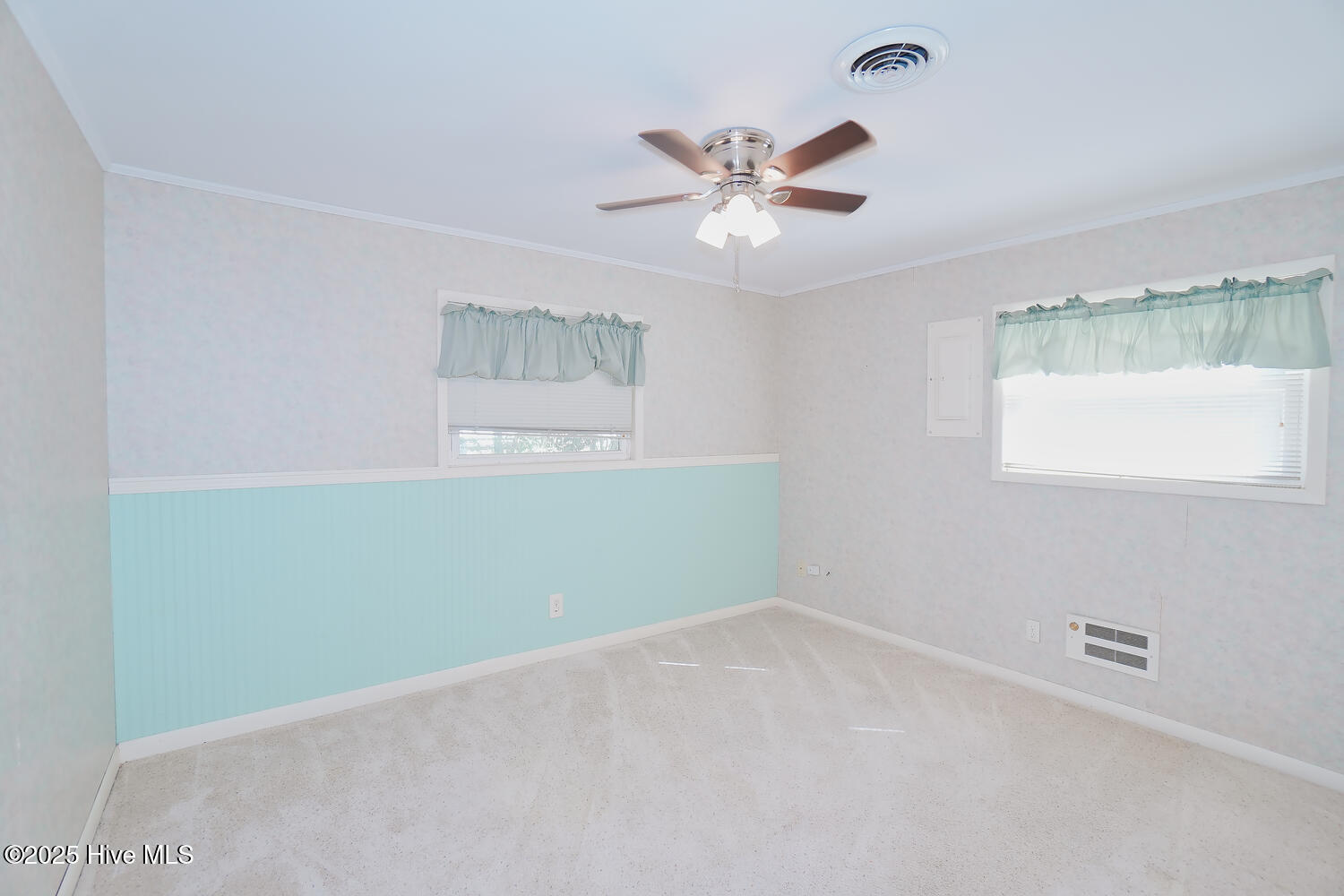 100534449 | Photo 20