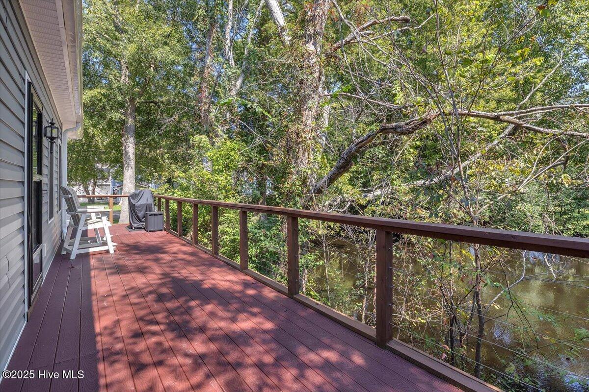 100532414 | Photo 42