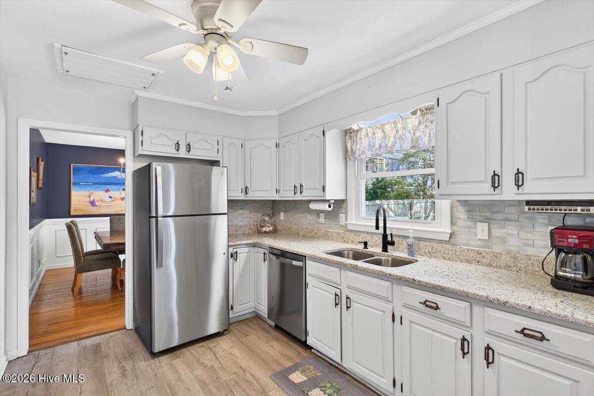 100549781 | Photo 23