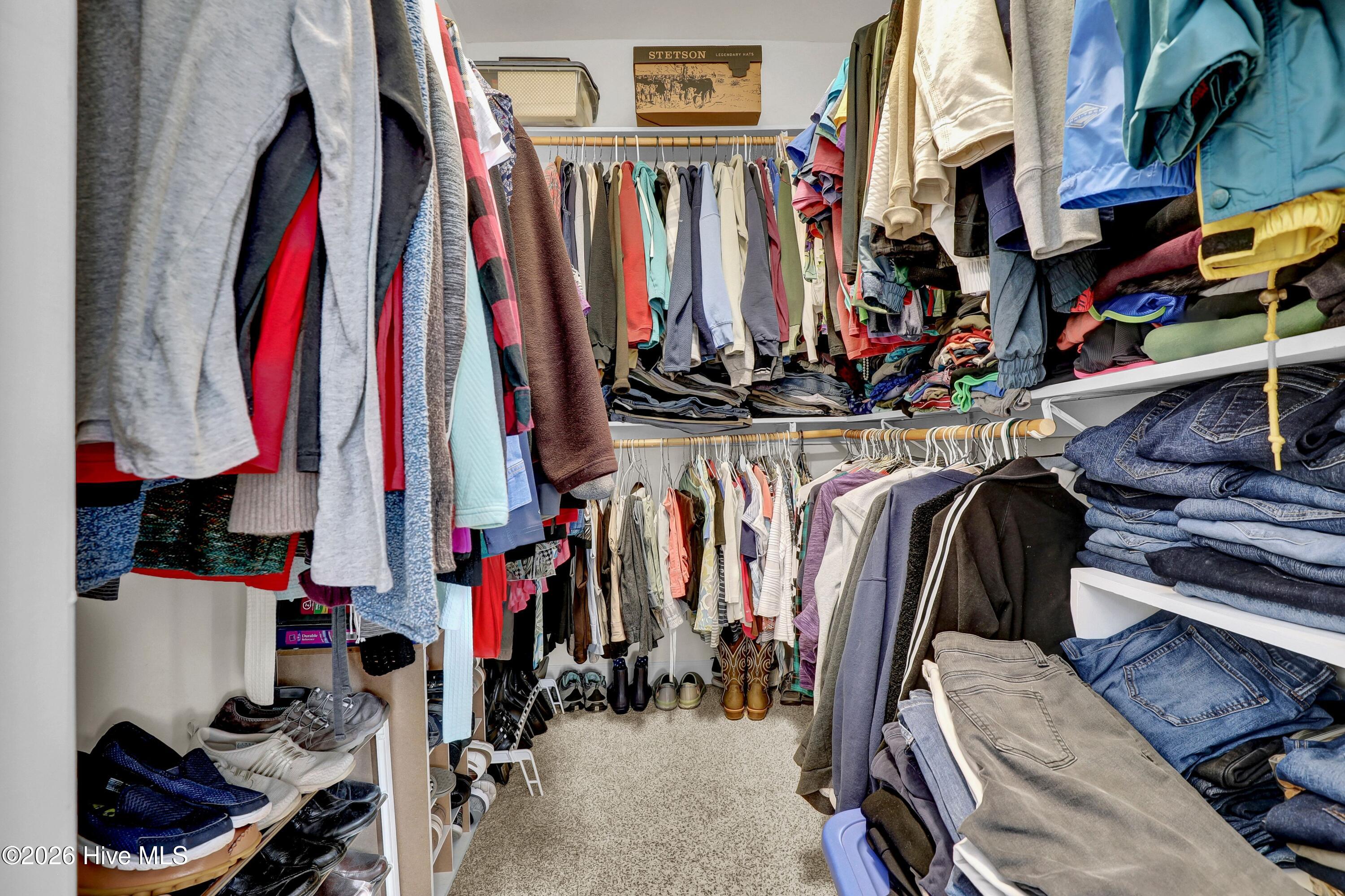 100555539 | Photo 23