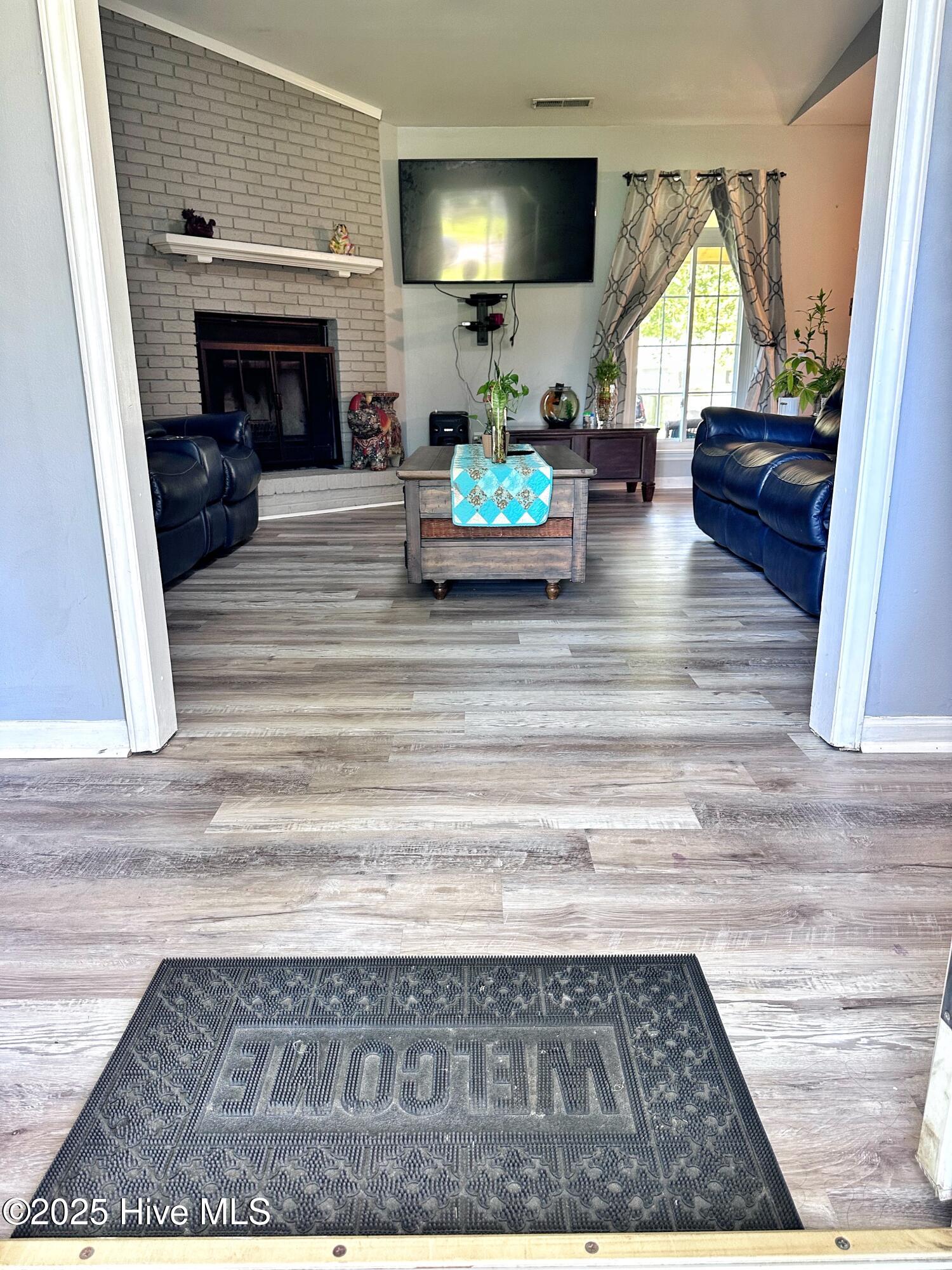 909 Springdale Drive, Jacksonville, NC 28540 – photo 5: IMG_1425